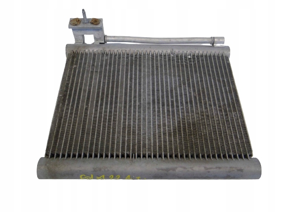 A1775004800 - MERCEDE GLA H247 247 радіатор кондиціонера 45 AMG