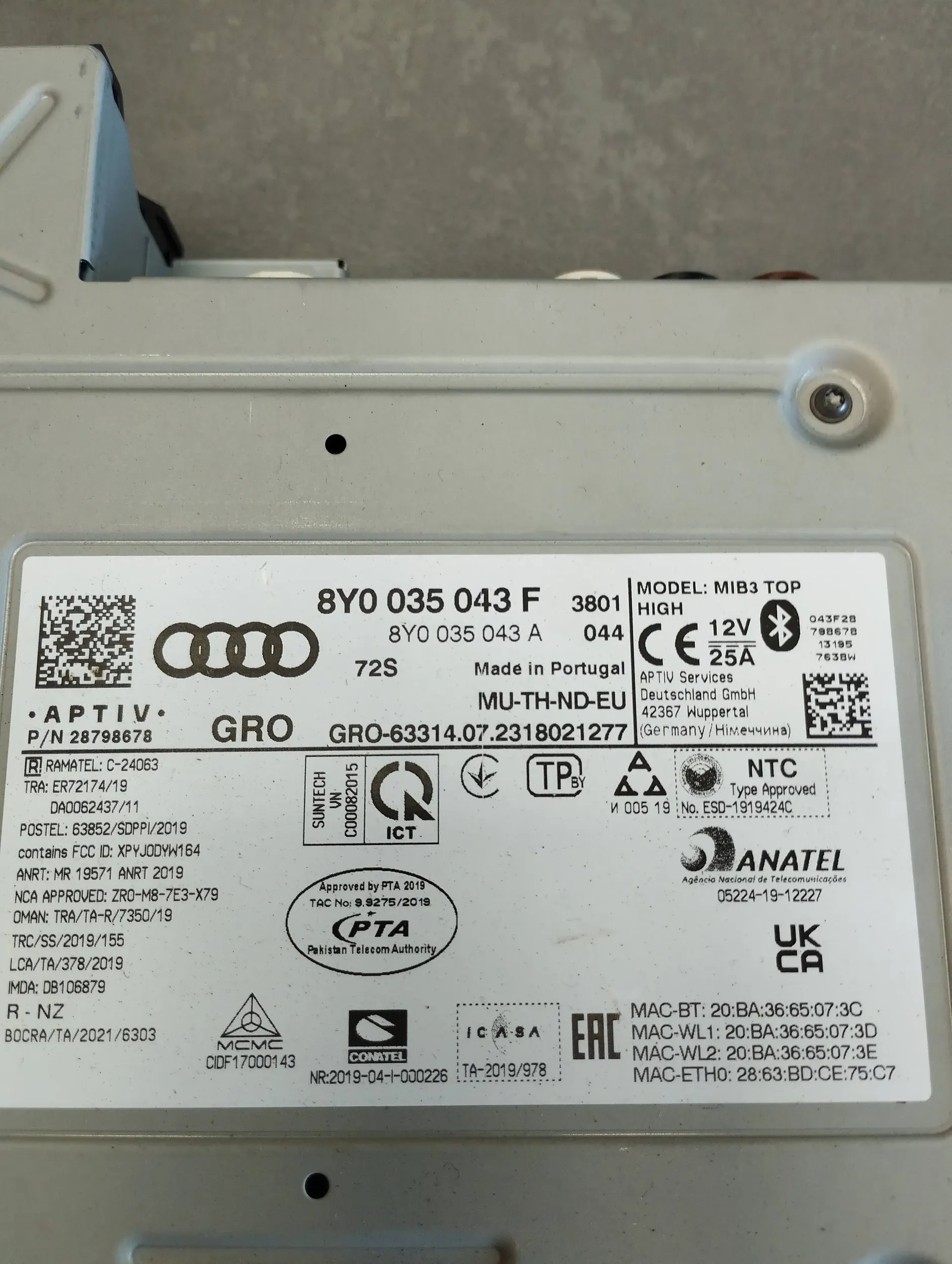 Audi S3 A3 8Y RADIO Navigation 8Y0035043F