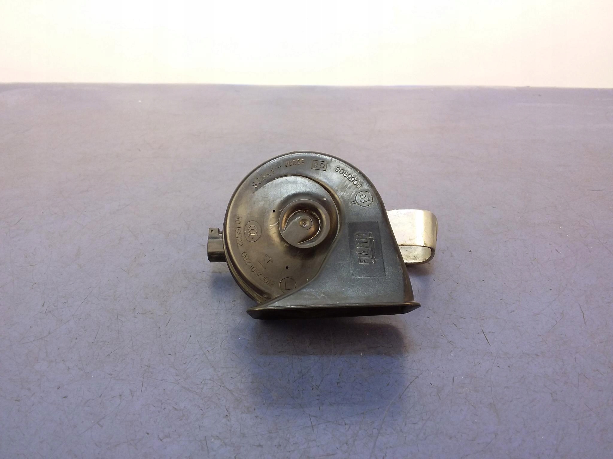 VOLVO V60 і звуковий сигнал 31416116