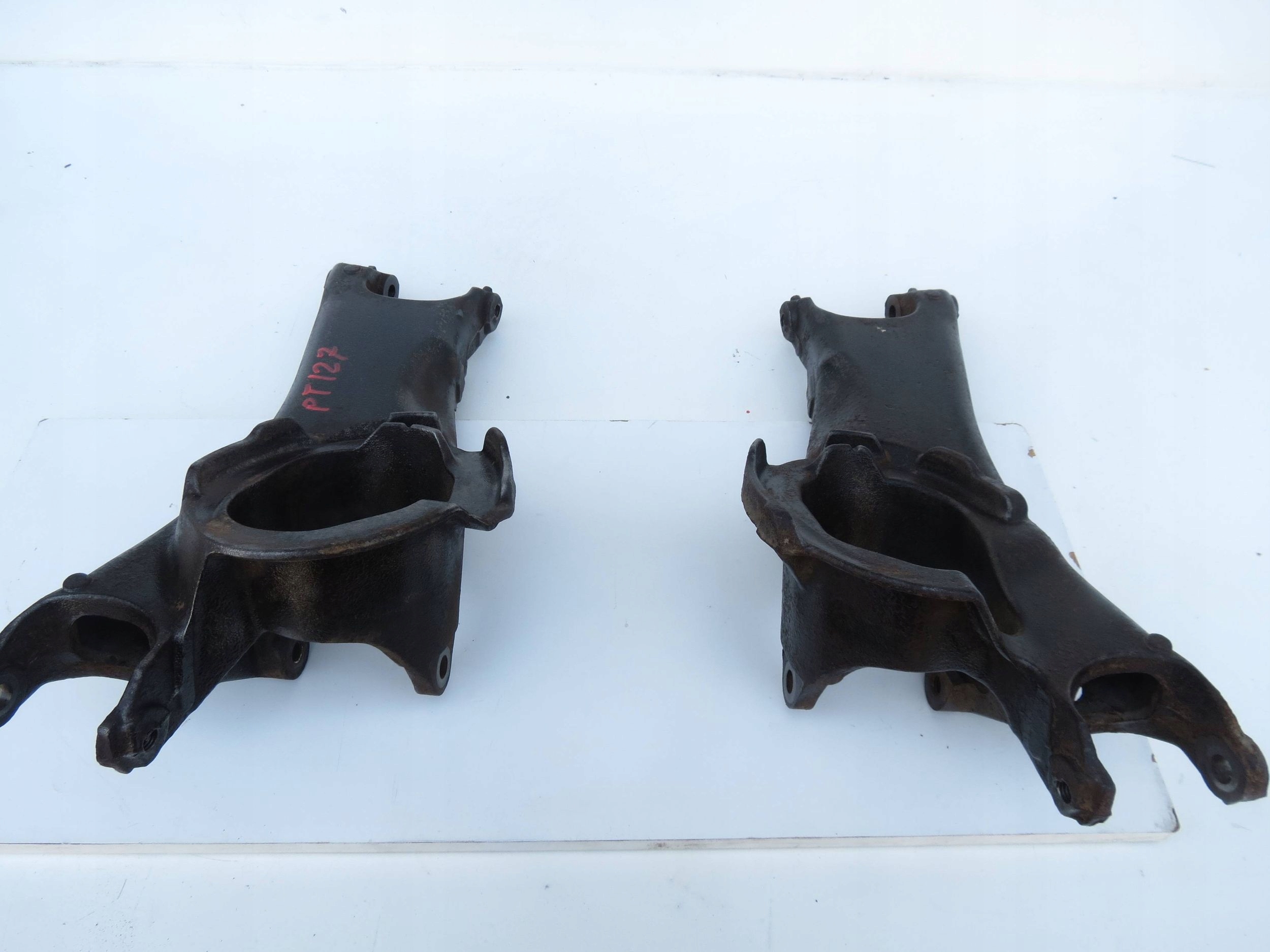 Querlenker links rechts heck VOLVO XC90 8666345 8666346