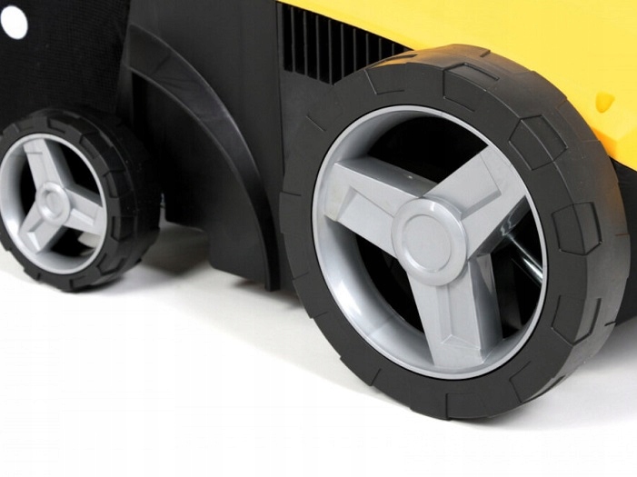 AERATOR ELEKTRYCZNY AREATOR WERTYKULATOR AERACJA 40l LIDER 3W1 Z KOSZEM Zasilanie elektryczne