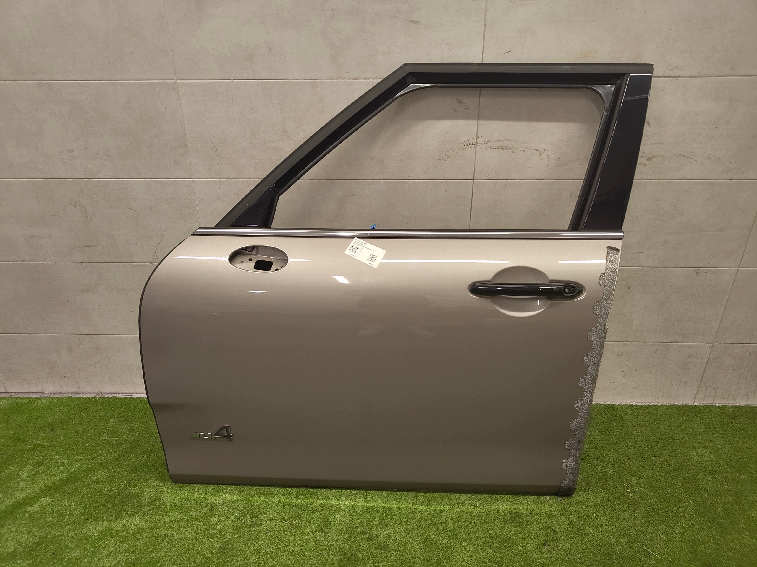 MINI F54 door left front B47