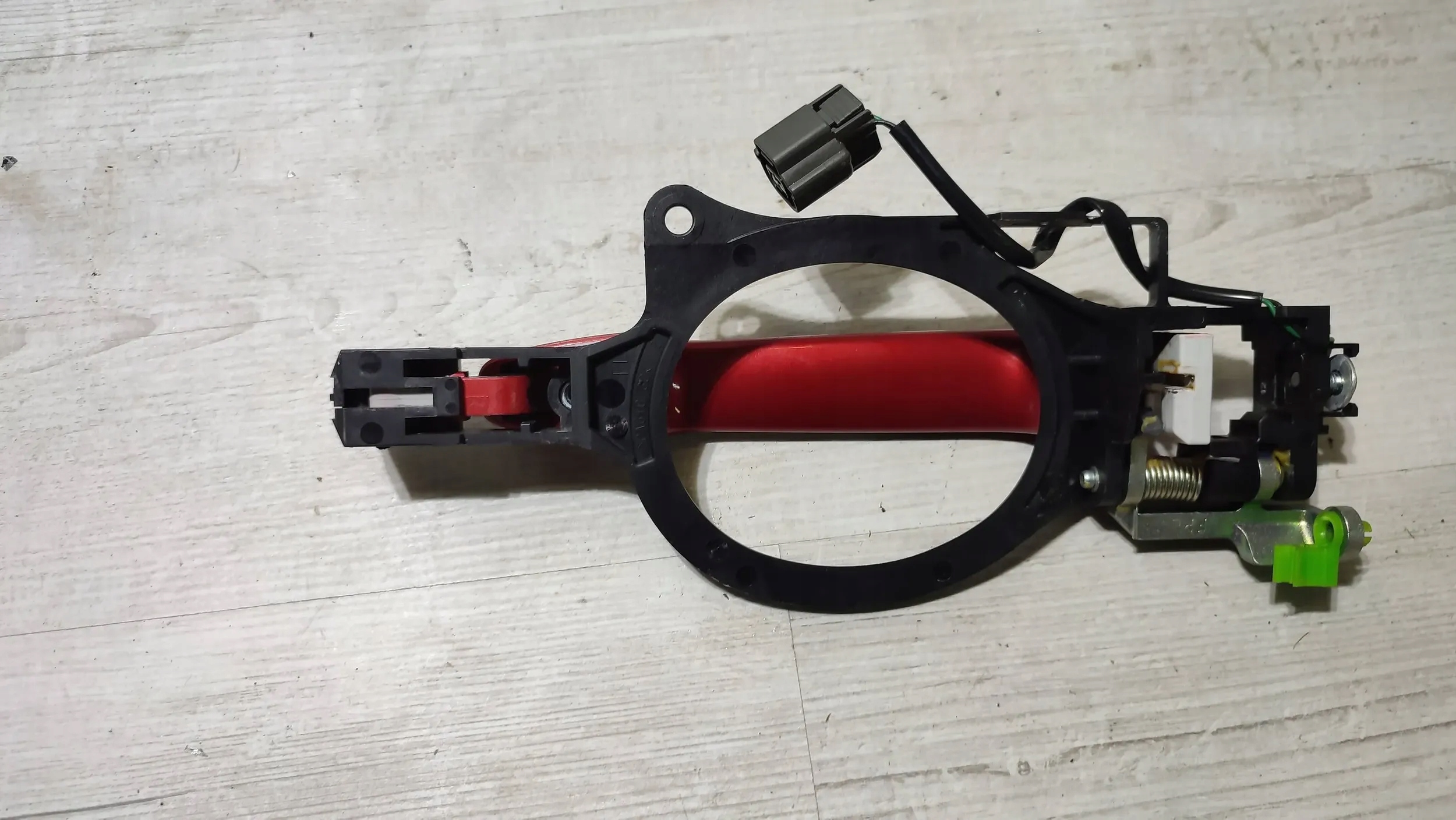 Mitsubishi ASX 18r. 1.6DiD front side left handle exterior
