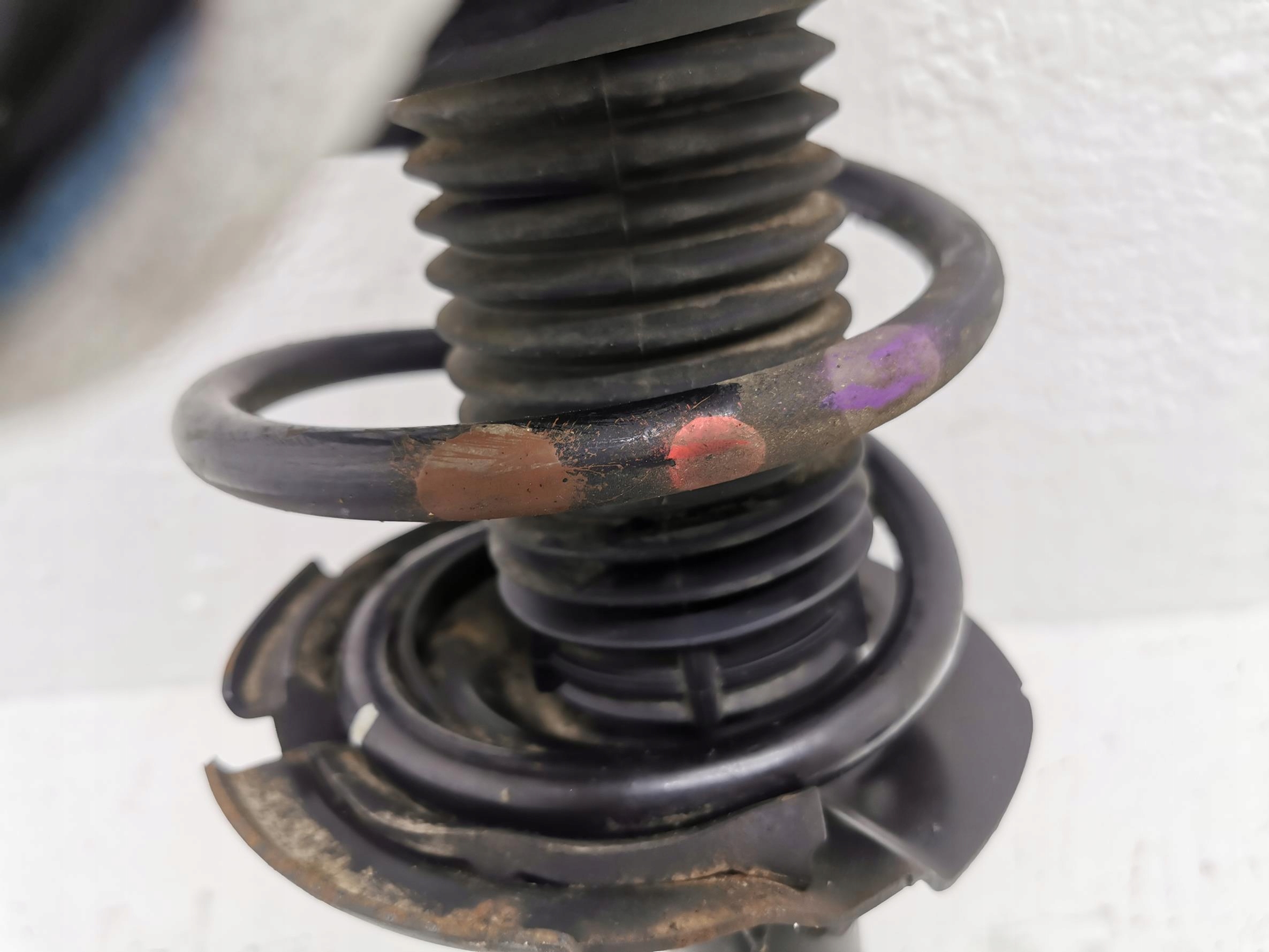 shock absorber right front FORD FOCUS MK3 LIFT 1.0