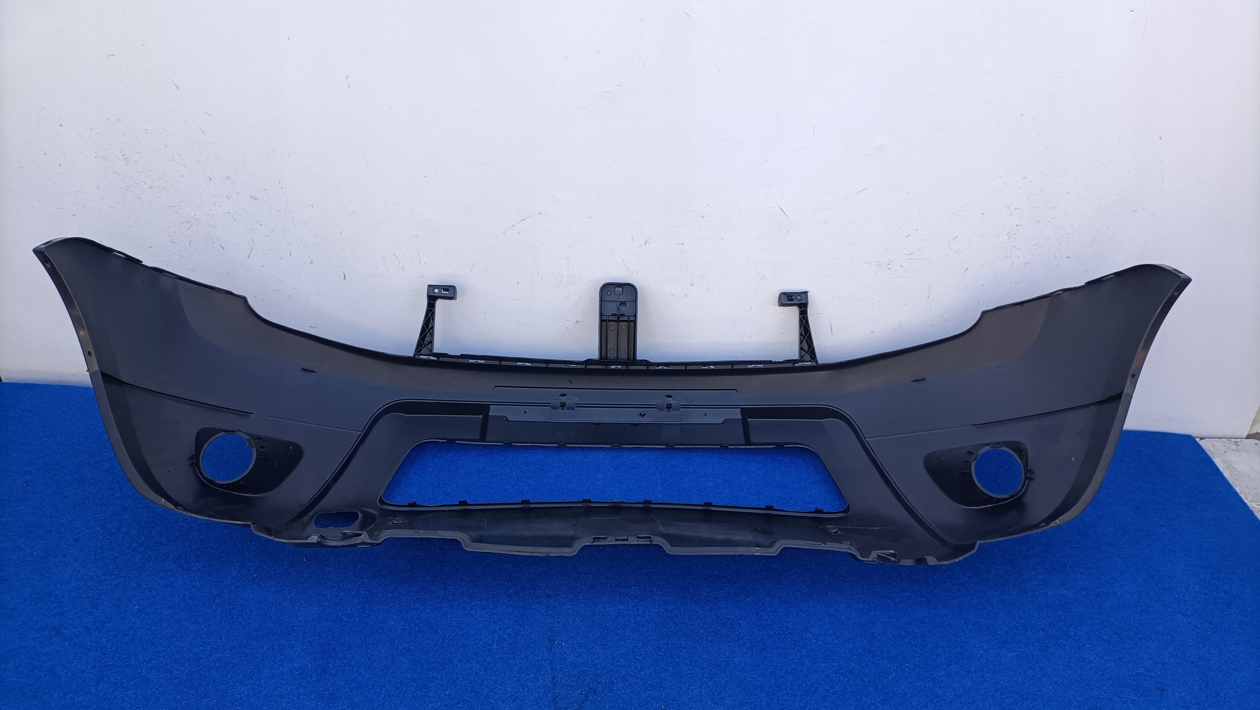 DACIA DUSTER 10-17 year bumper front 620220025R HA118