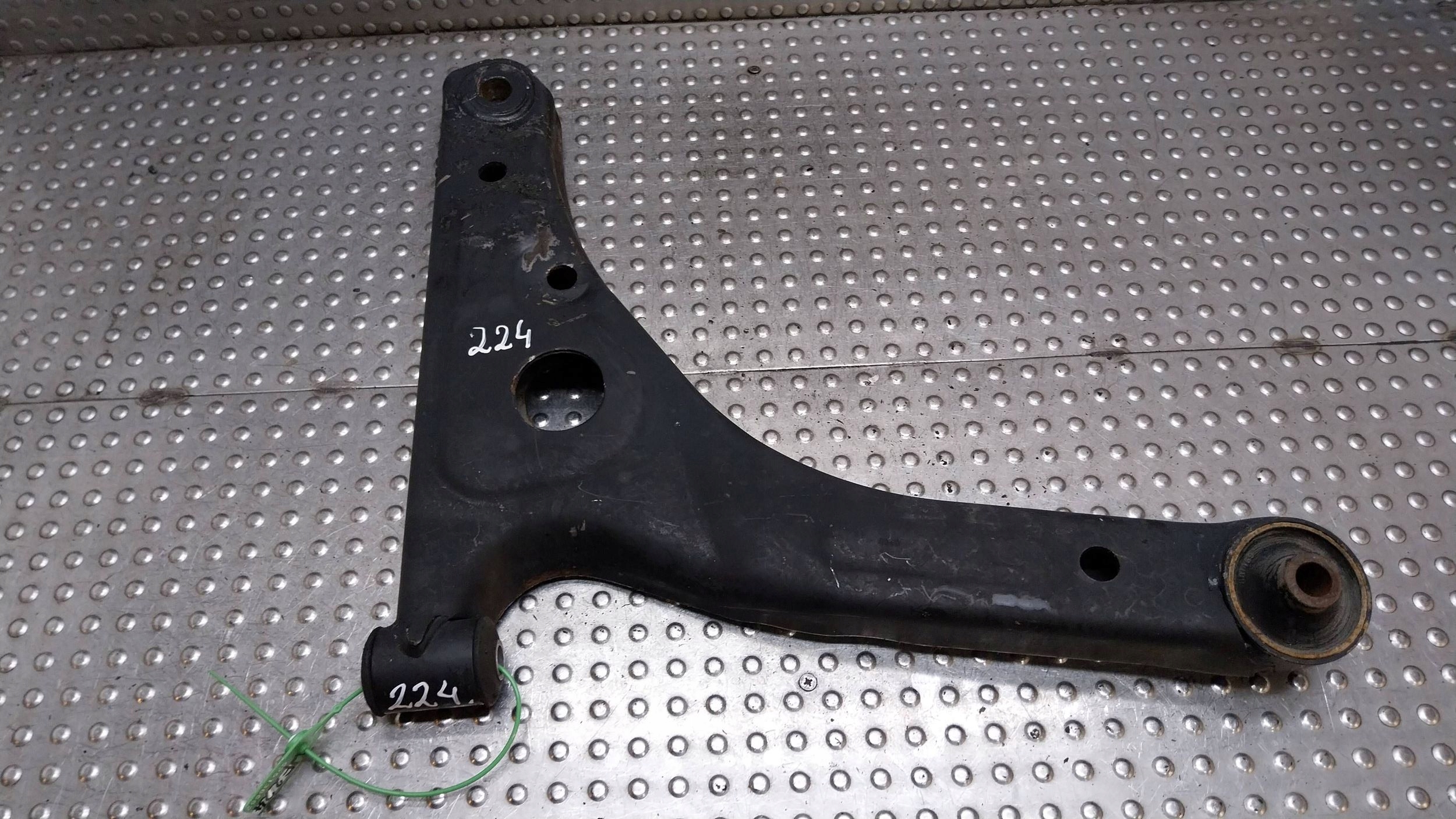 arm right front YC15-3A052-AM FORD TRANSIT MK7
