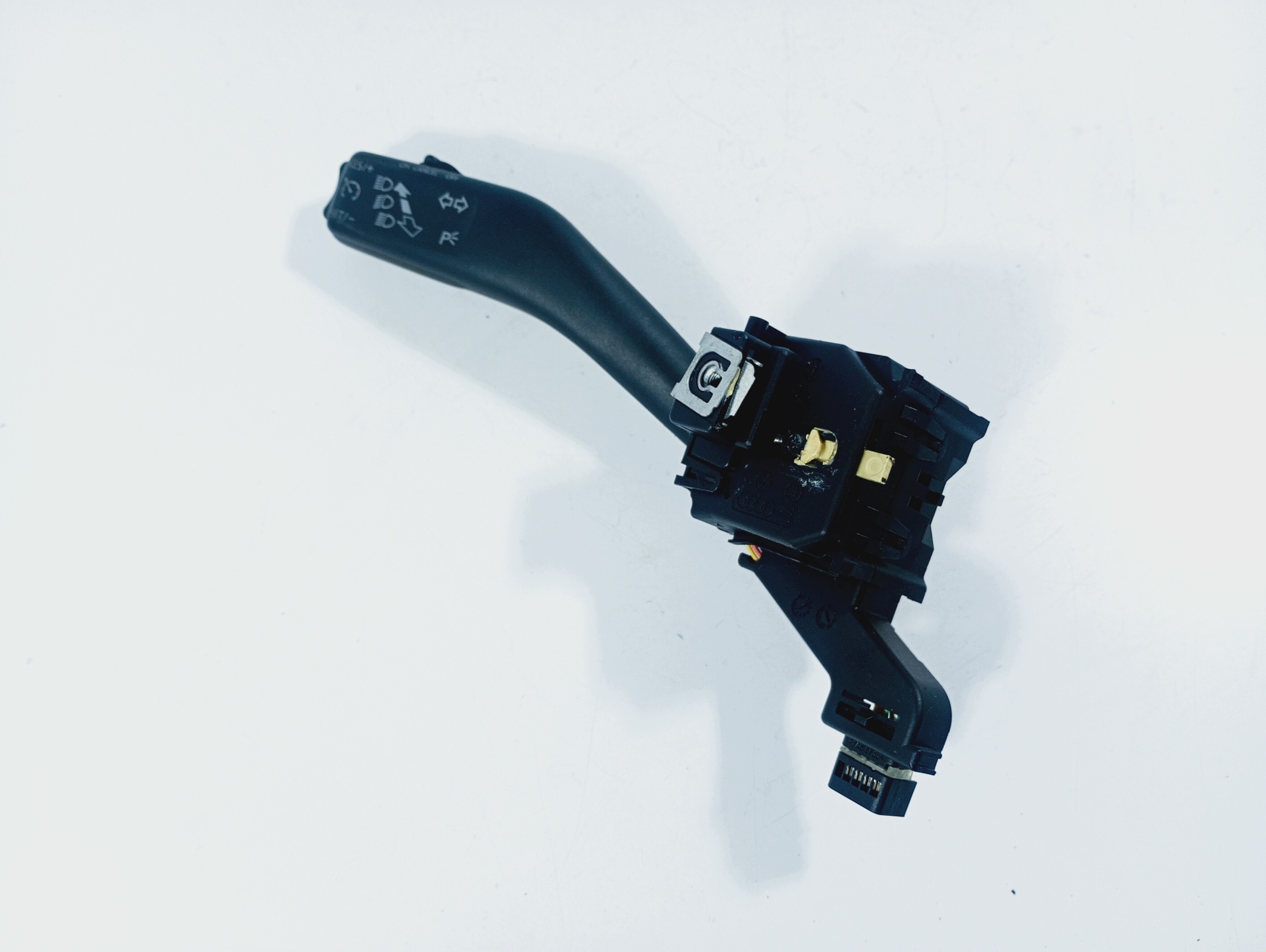 interrupteur bouton commodo indicateurs de direction 1K0953513G VW TOURAN 1 et 04-07