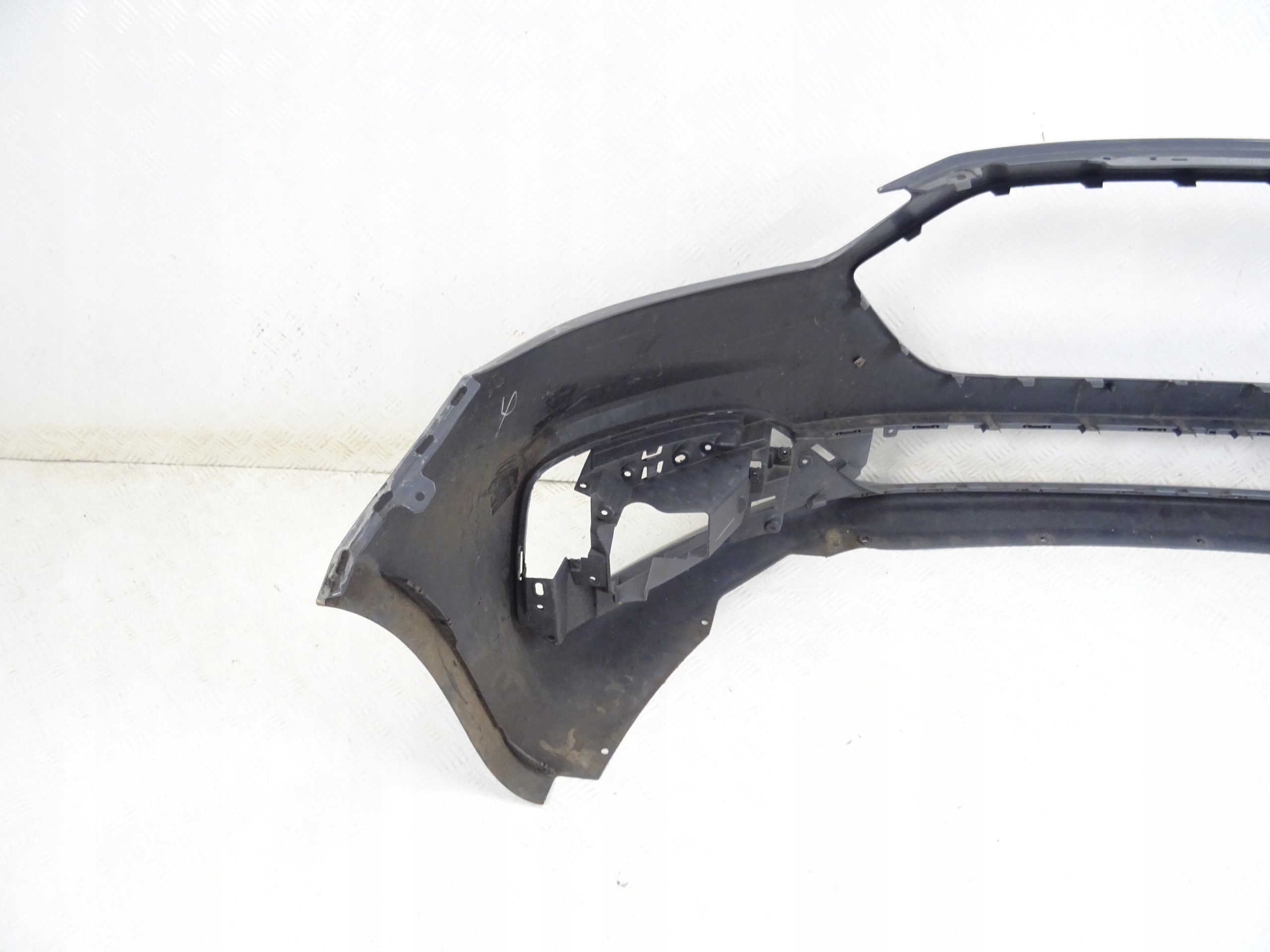 Ford Mondeo MK5 V Lift 19 - bumper front