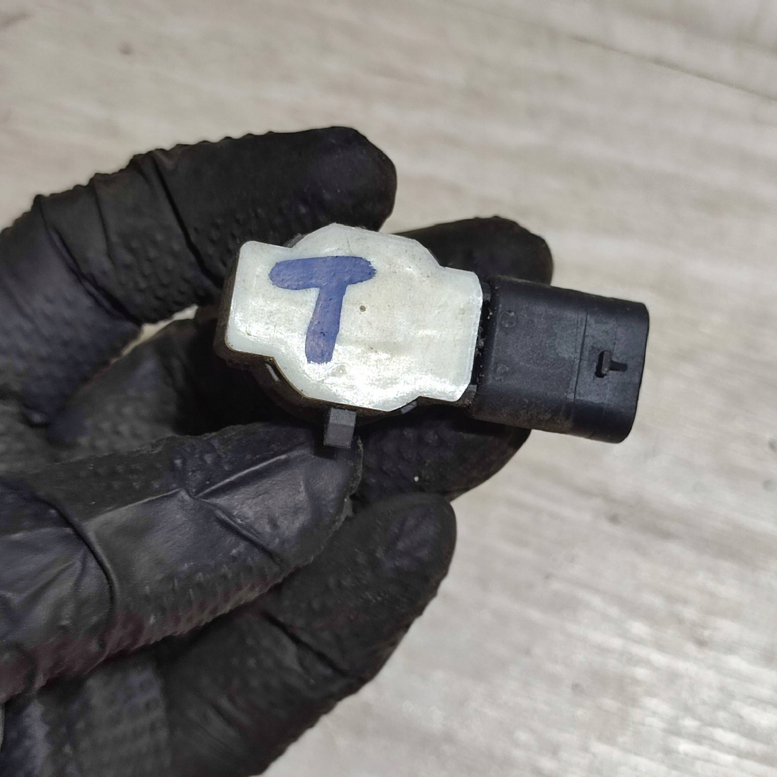 Sensor Parken PDC heck Fiat 500X 735643800
