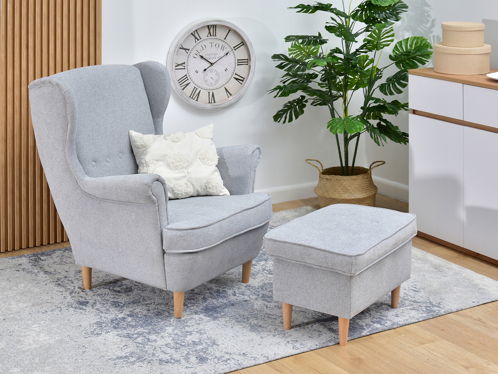 SKANDYNAWSKI PODNÓŻEK DO POKOJU MALMO JASNY SZARY Kolor korpusu inny kolor