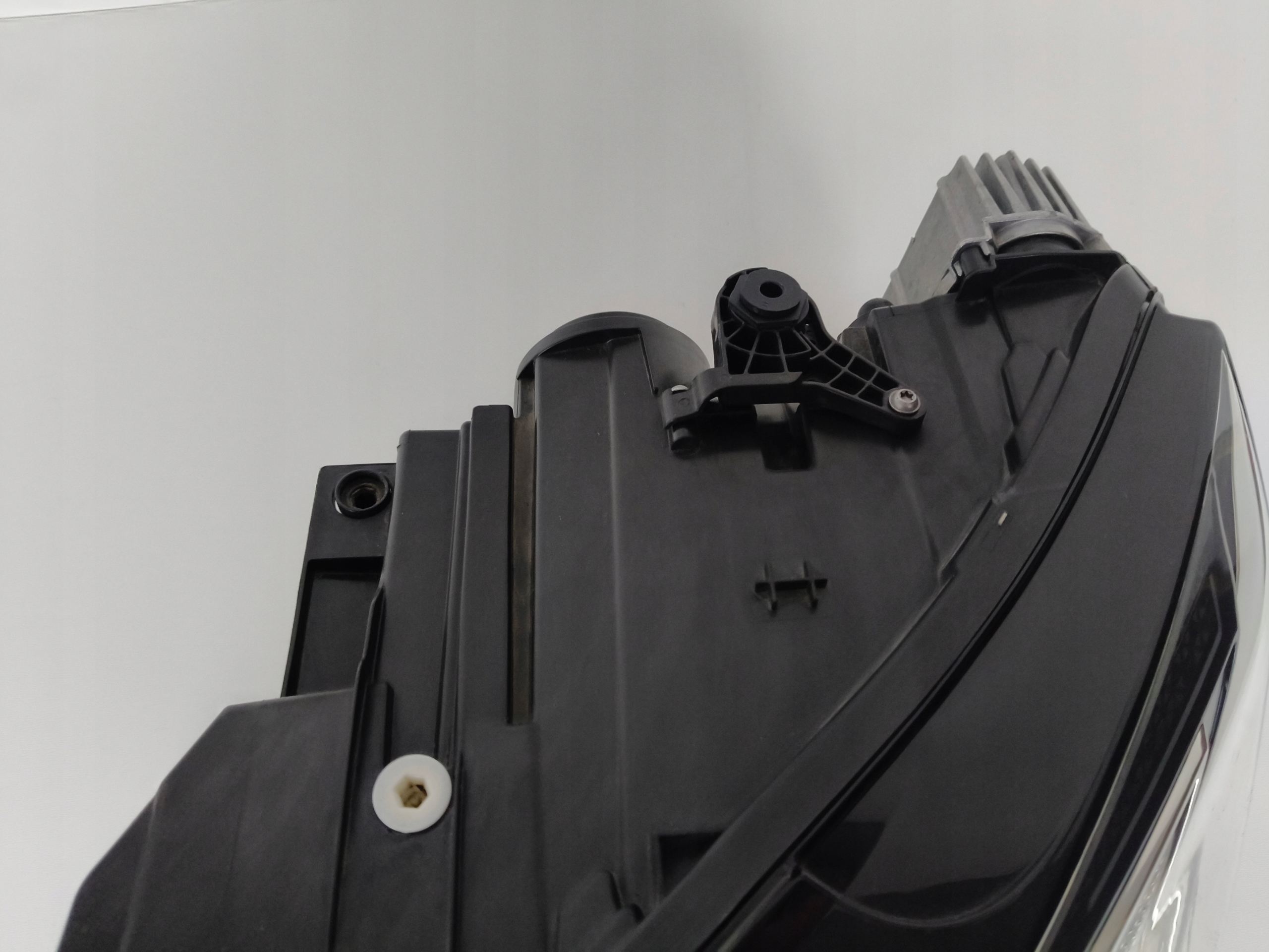 light left REFLEKTOR SEAT ATECA 575 20- LIFT FULL LED