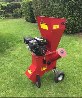 FAWORYT ROZDRABNIACZ SPALINOWY DO GAŁĘZI 6,5 KM Kod producenta FRS65L