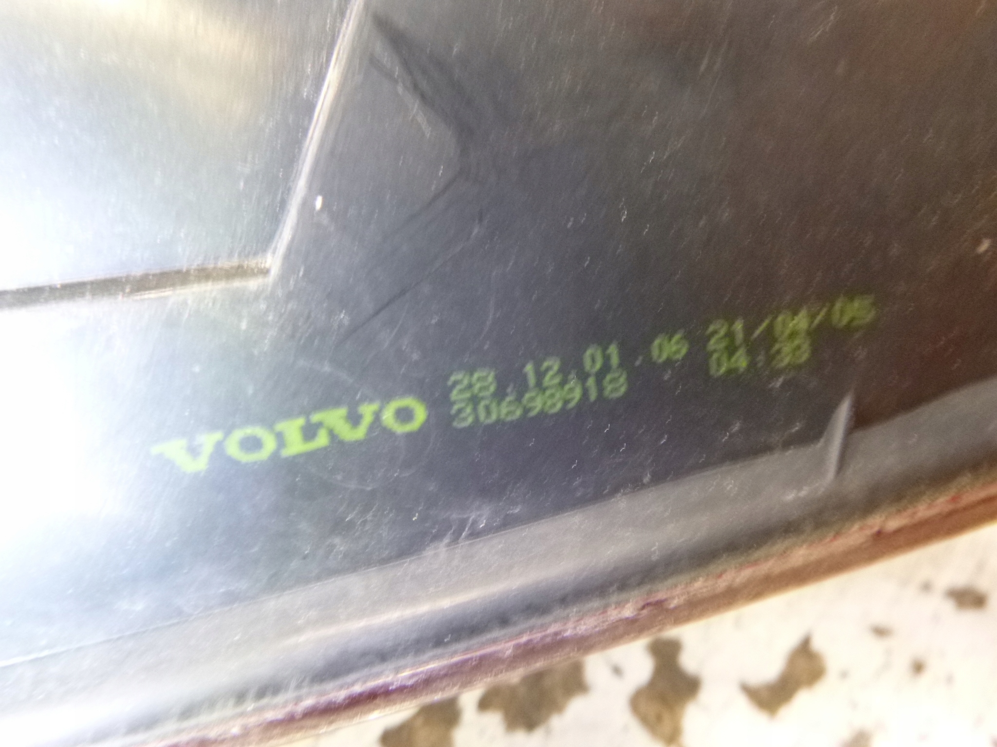 light rear left Volvo V50 2005r. 30698918