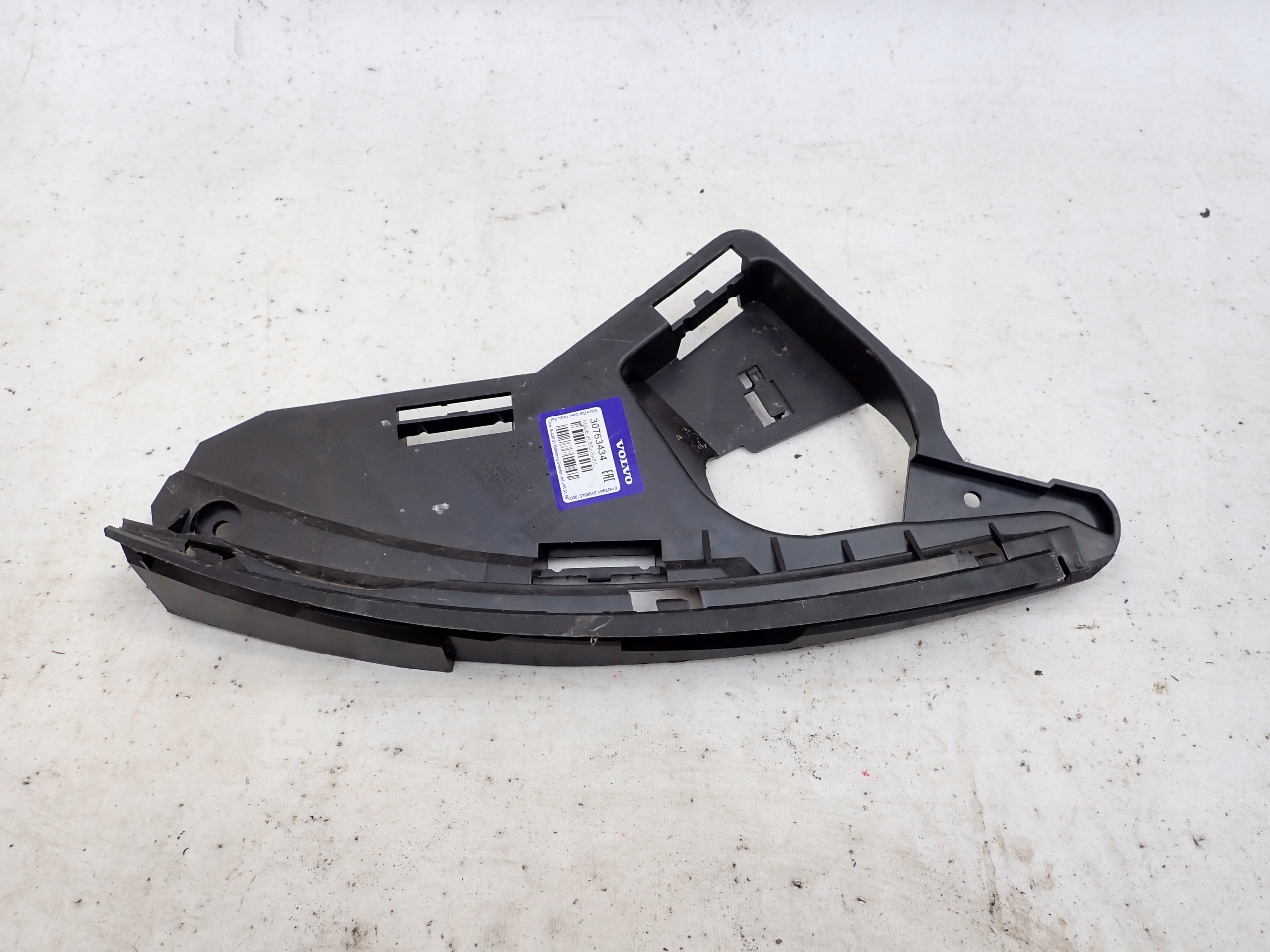 VOLVO XC60 and 1 08-13 holder support right front front