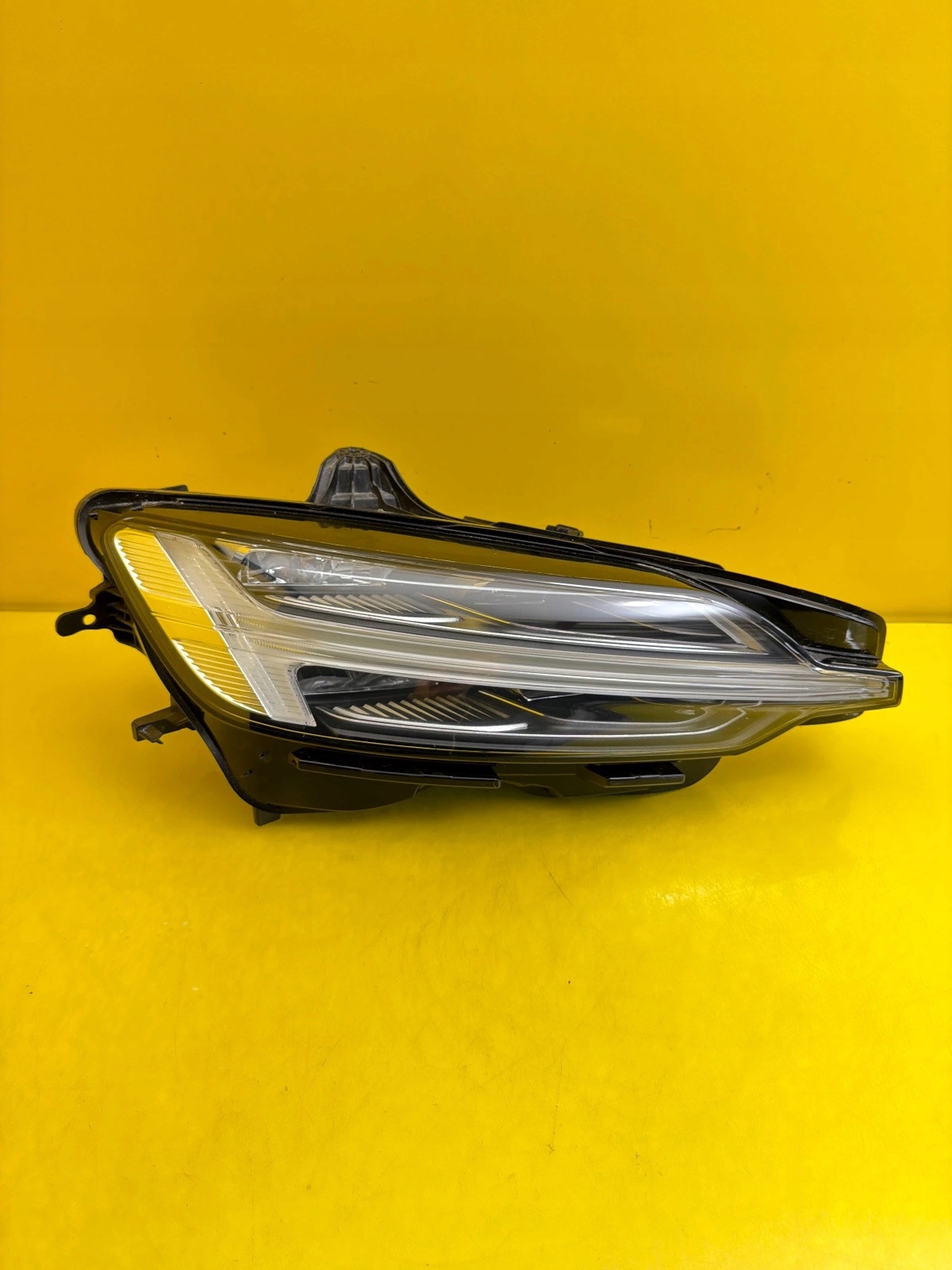 light right Volvo S60 V60 Mid Led 32228816