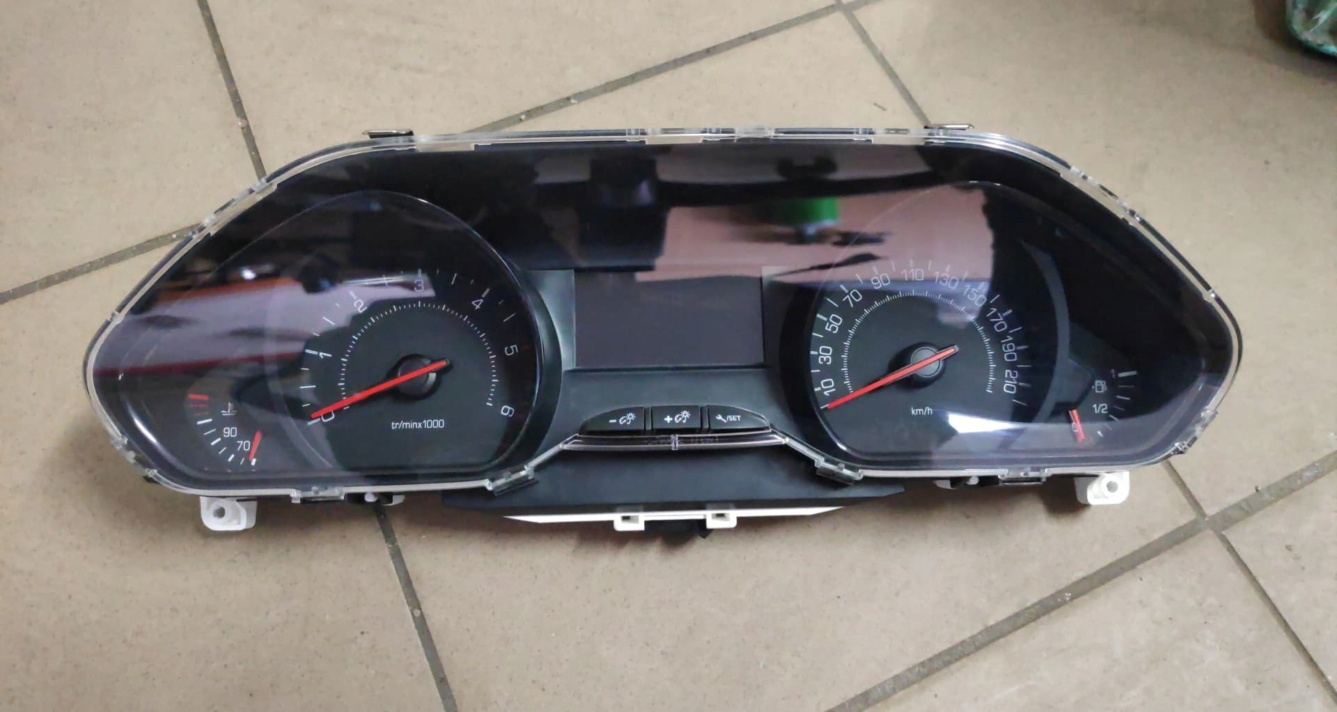 LICZNIK ZEGARY PEUGEOT 208 9801904580H