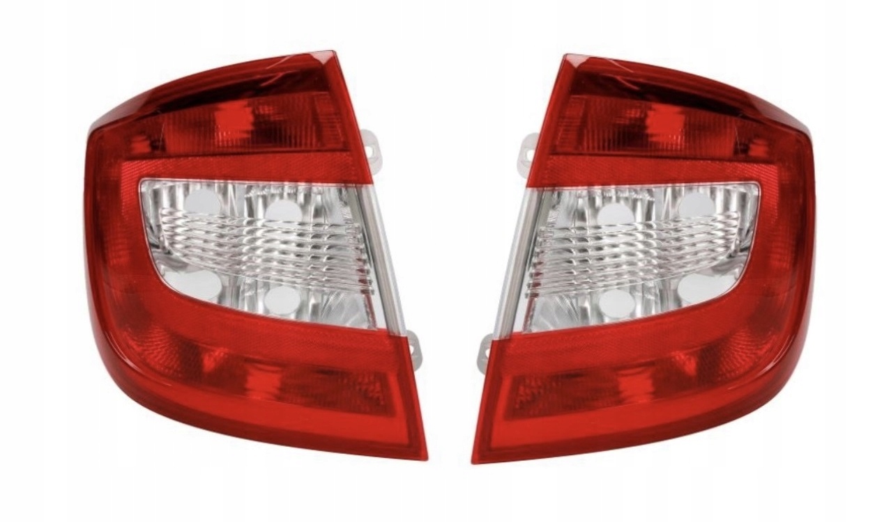 

Skoda Rapid komplet lamp tylnych lampy tylne nowe