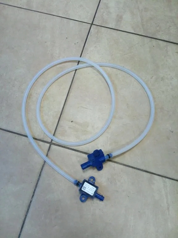 1179059001 - Датчик защиты пешеходов MERCEDES W117.*