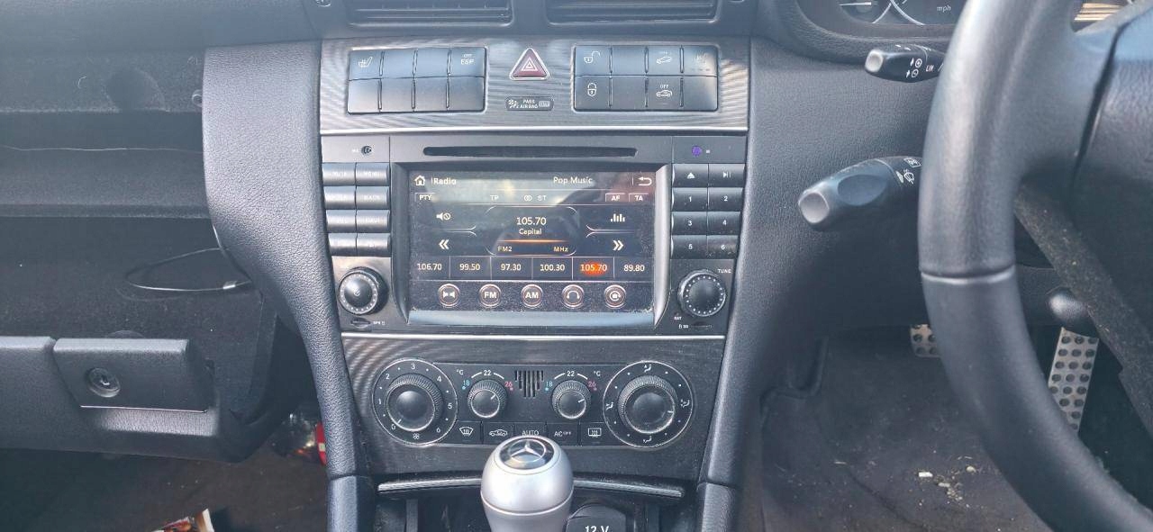 Radio samochodowe Mercedes-Benz C W203 facelift 2005