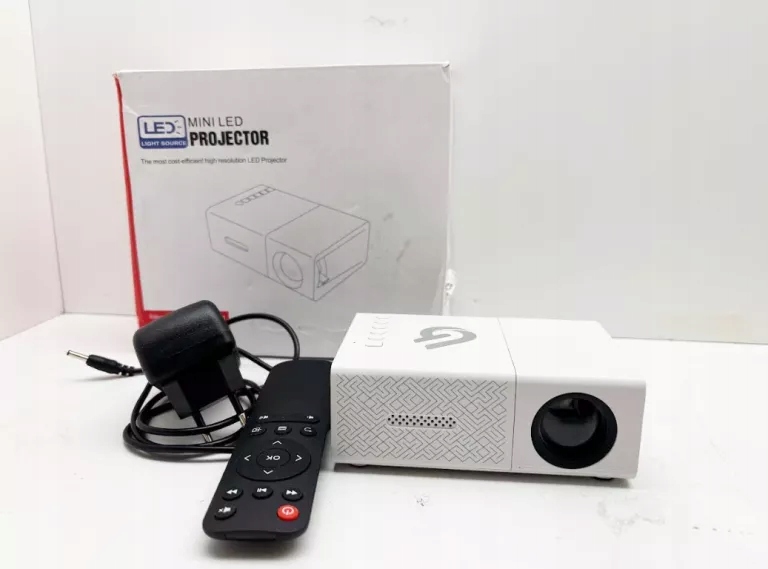Projektor LED AKIYO PRZENOŚNY MINI PROJEKTOR LED HD 1080P biały