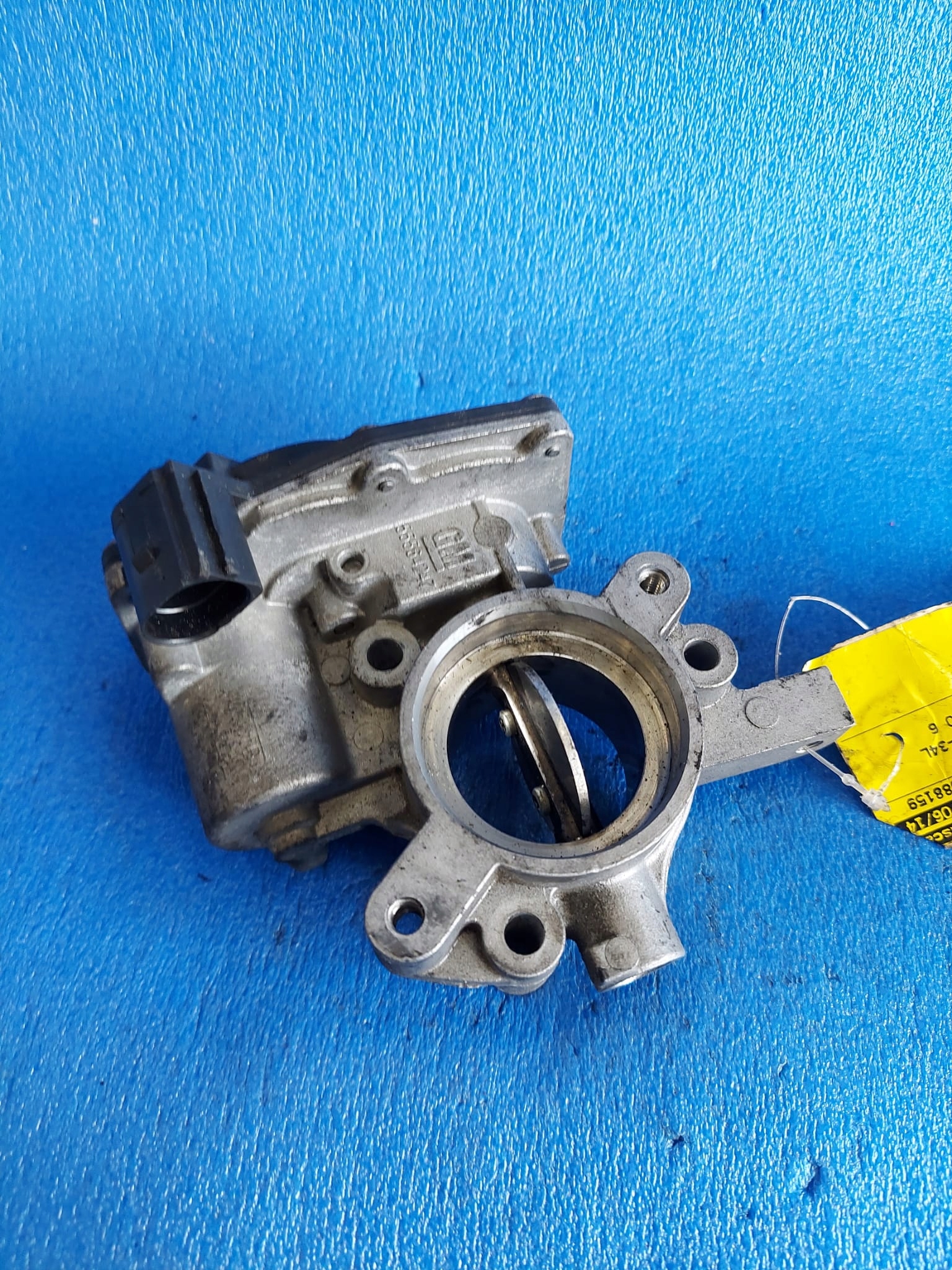 ДРОССЕЛЬНАЯ ЗАСЛОНКА CORSA 1.3 CDTI 55564247