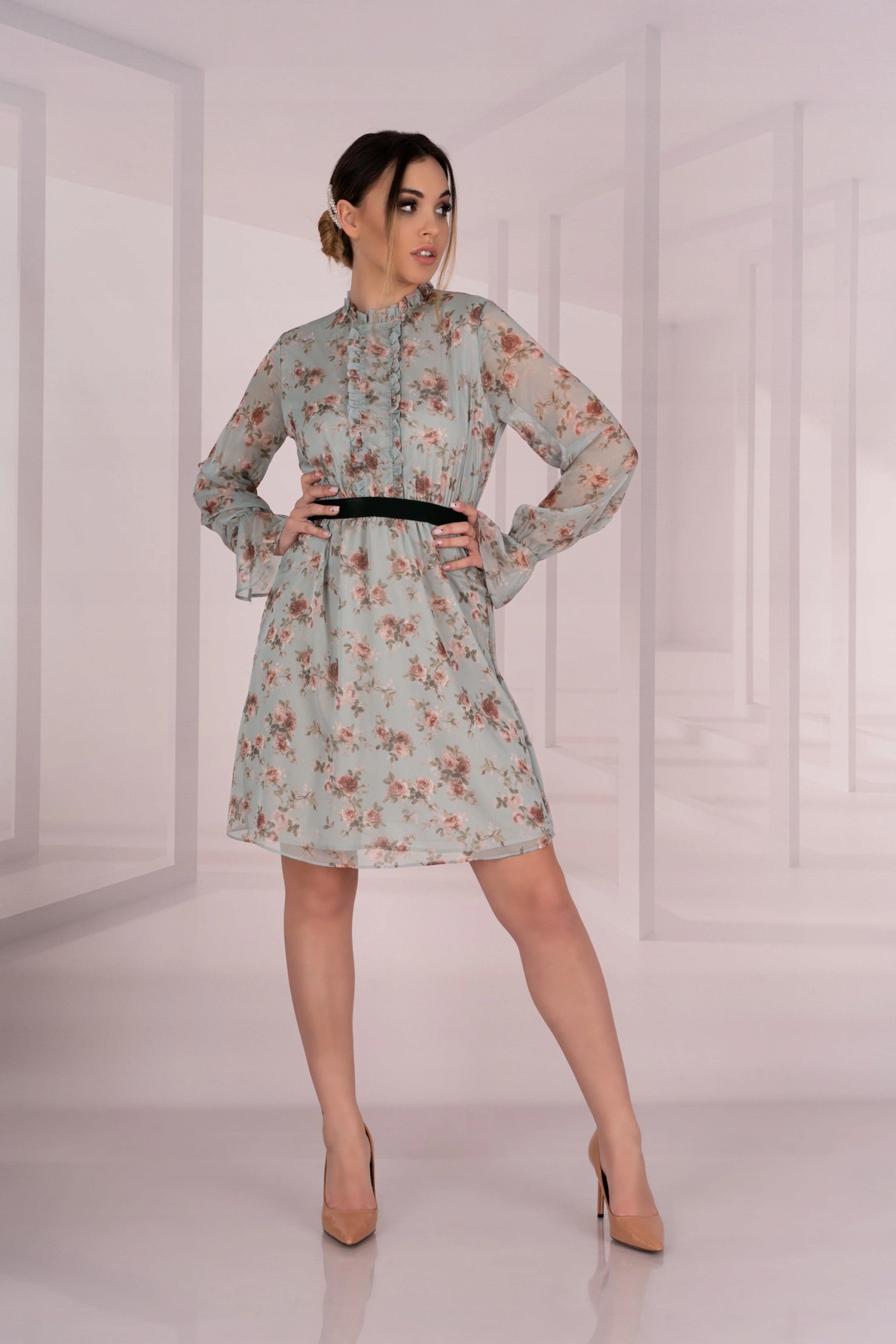 Šaty Merribel Sharmanina v barvě mint, velikost S