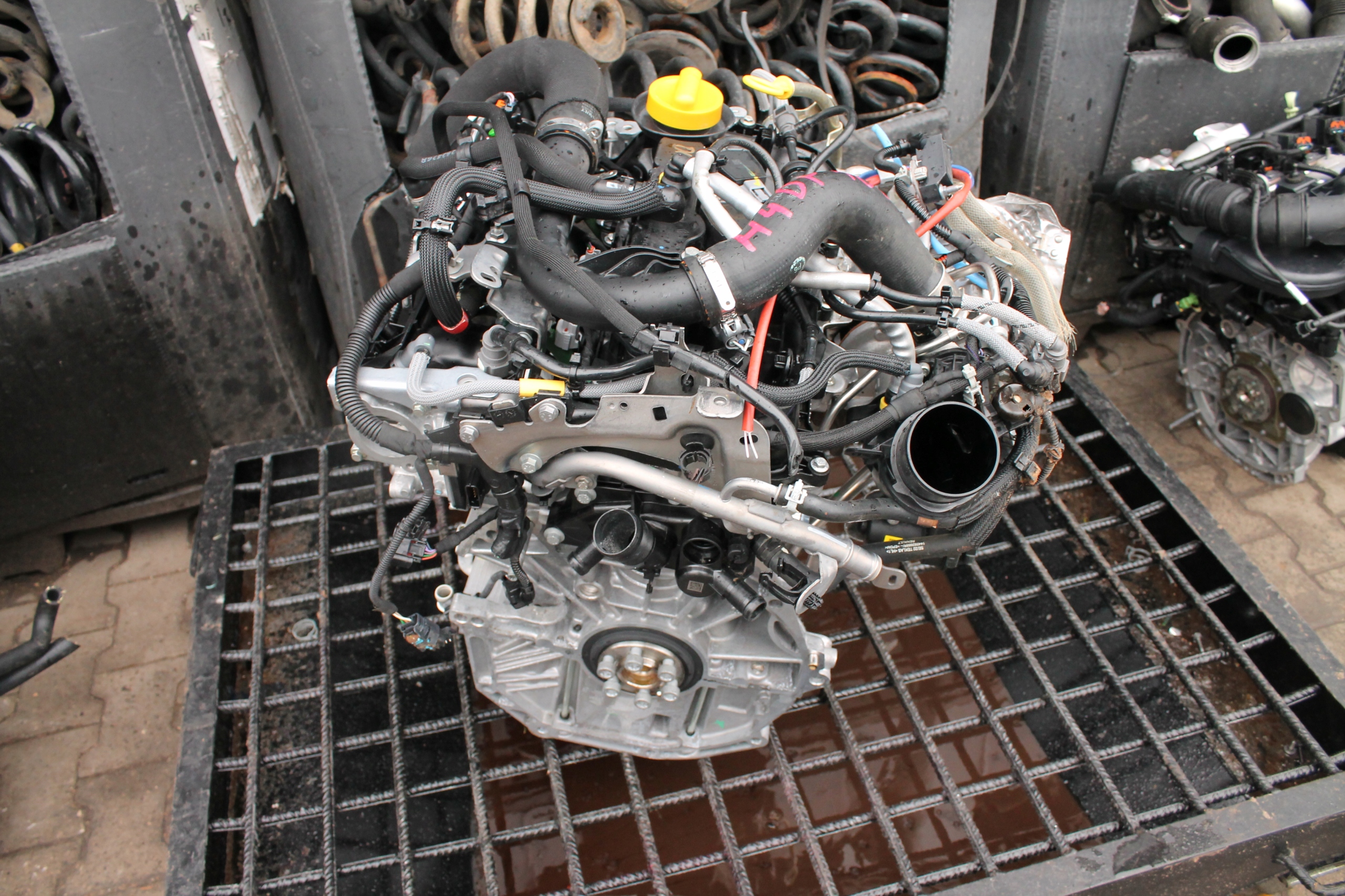 engine complete DACIA H4DF480 7 TYSKM