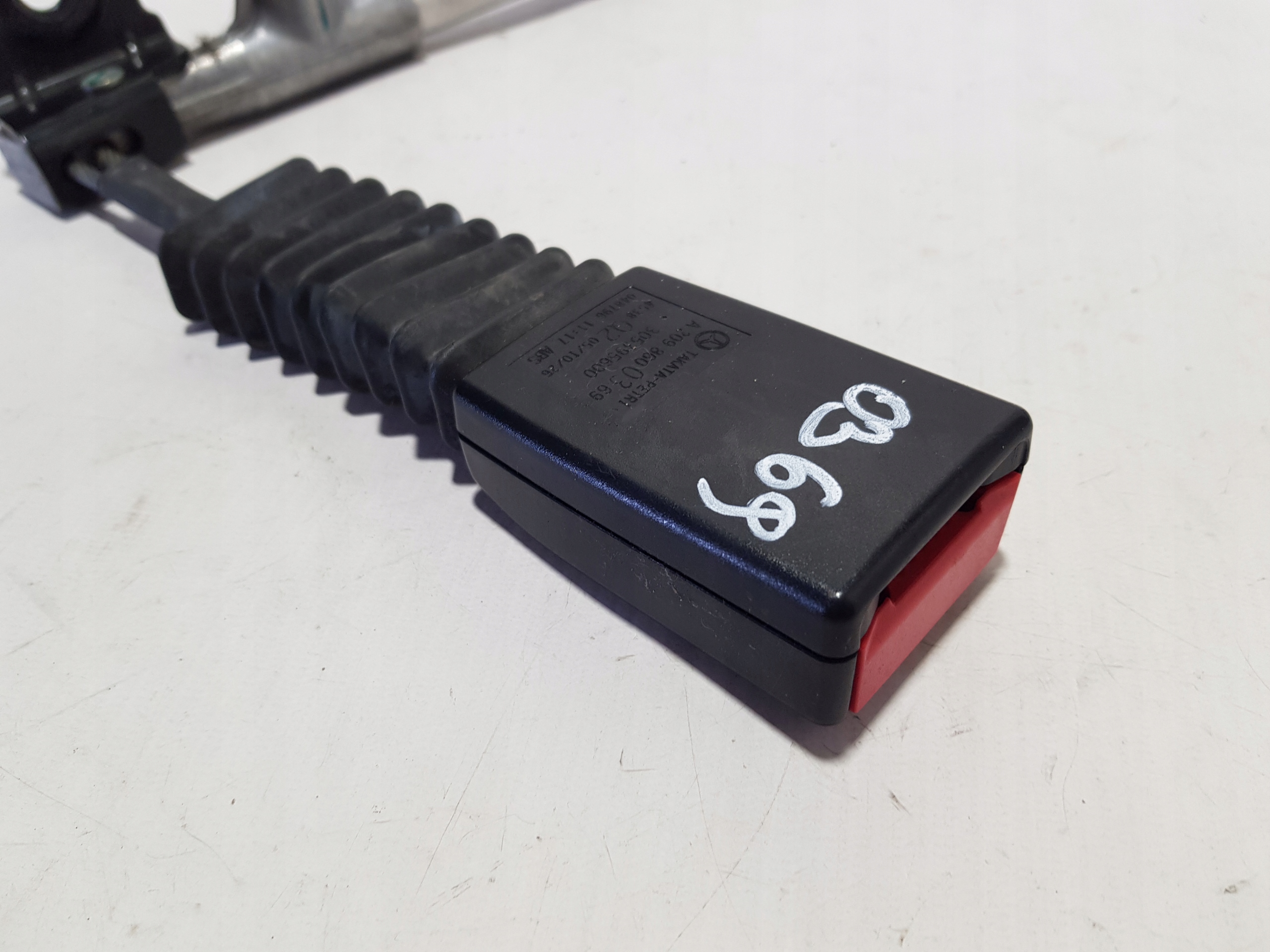 adjuster supports left rear part MERCEDES CLK W209