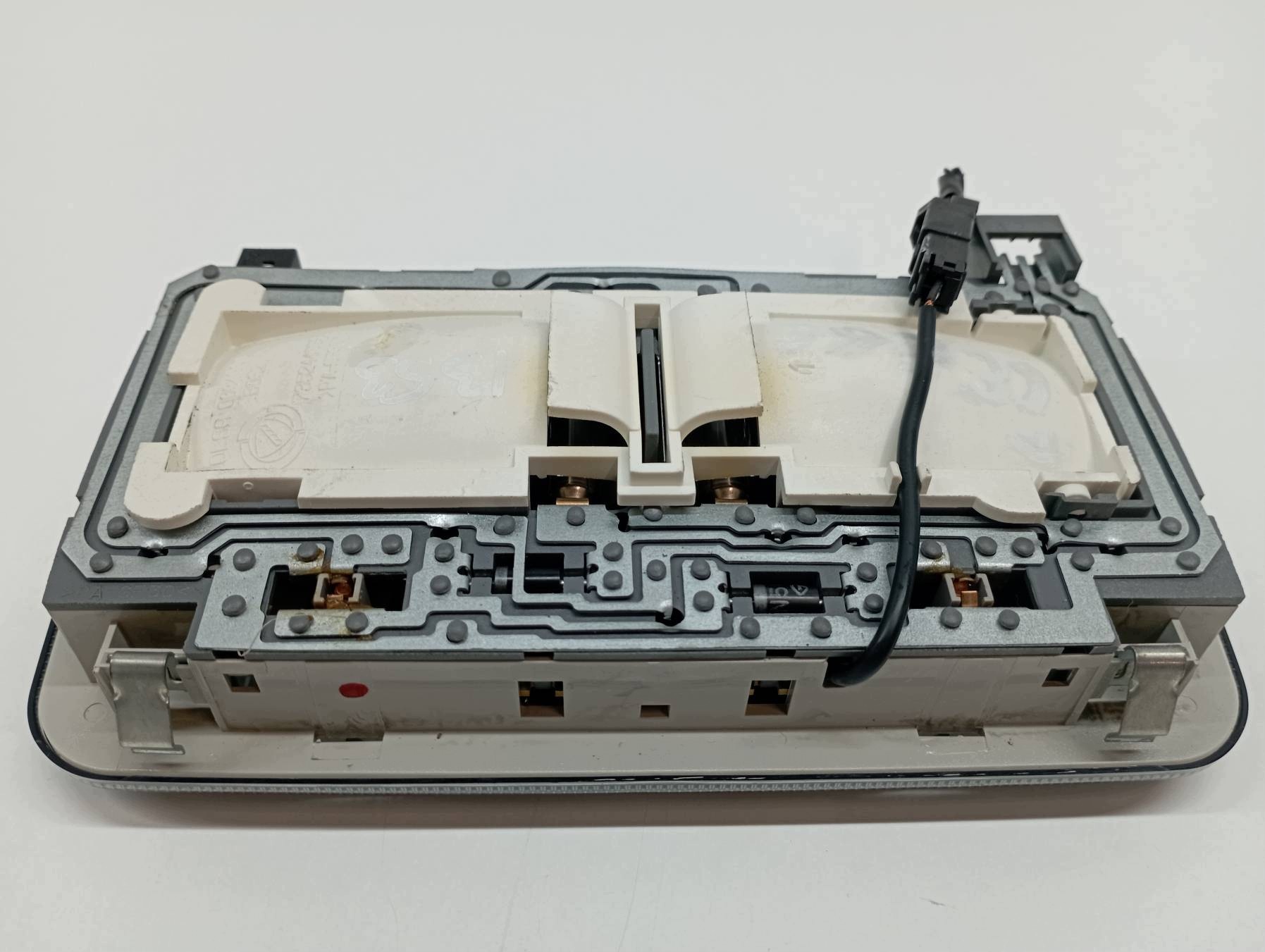 feu de toit 735244863 Alfa Romeo Mito et (2008- )