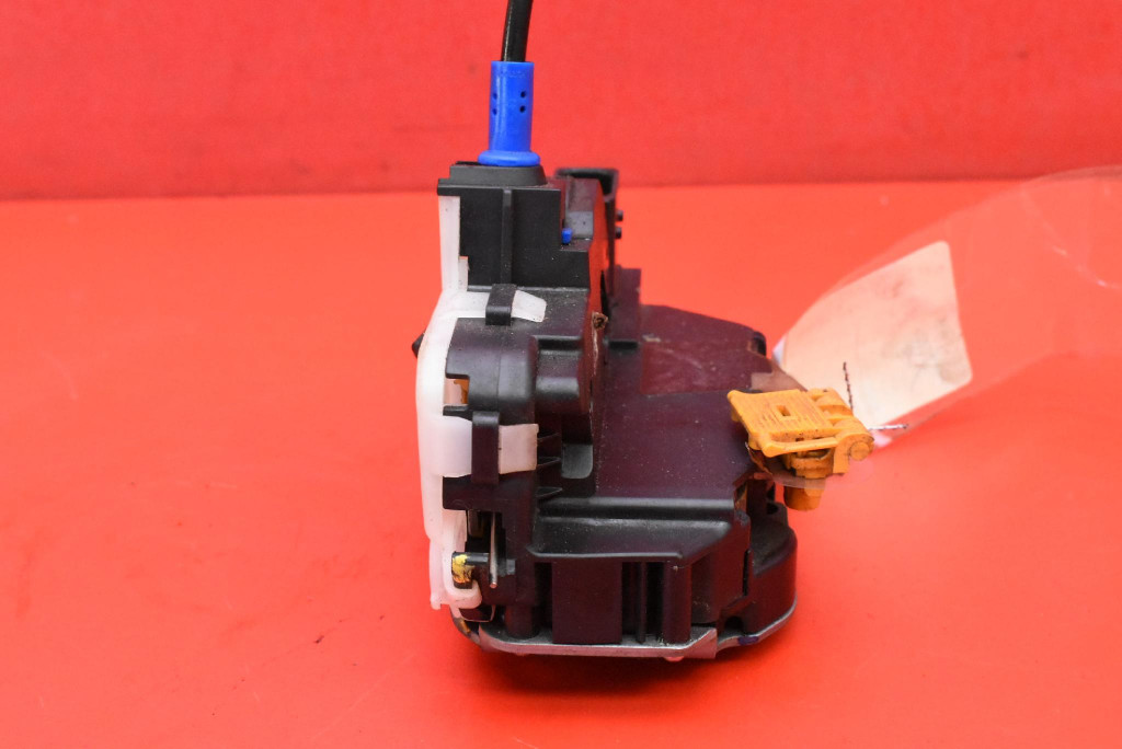 lock door left front front EU OPEL ASTRA 4 IV J KOMBI 09-12
