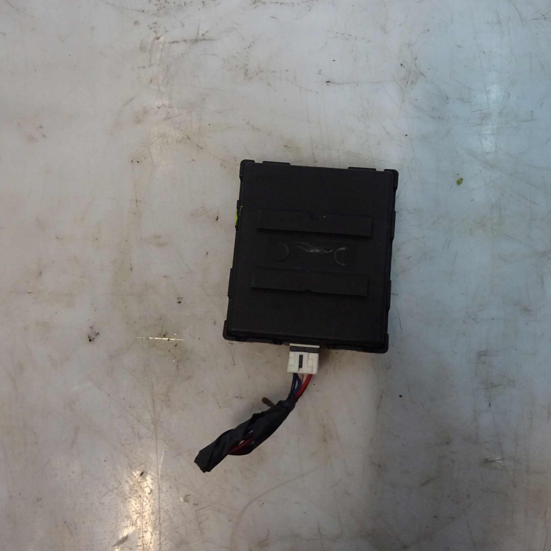 HYUNDAI I20 module TPMS 95800-C8500