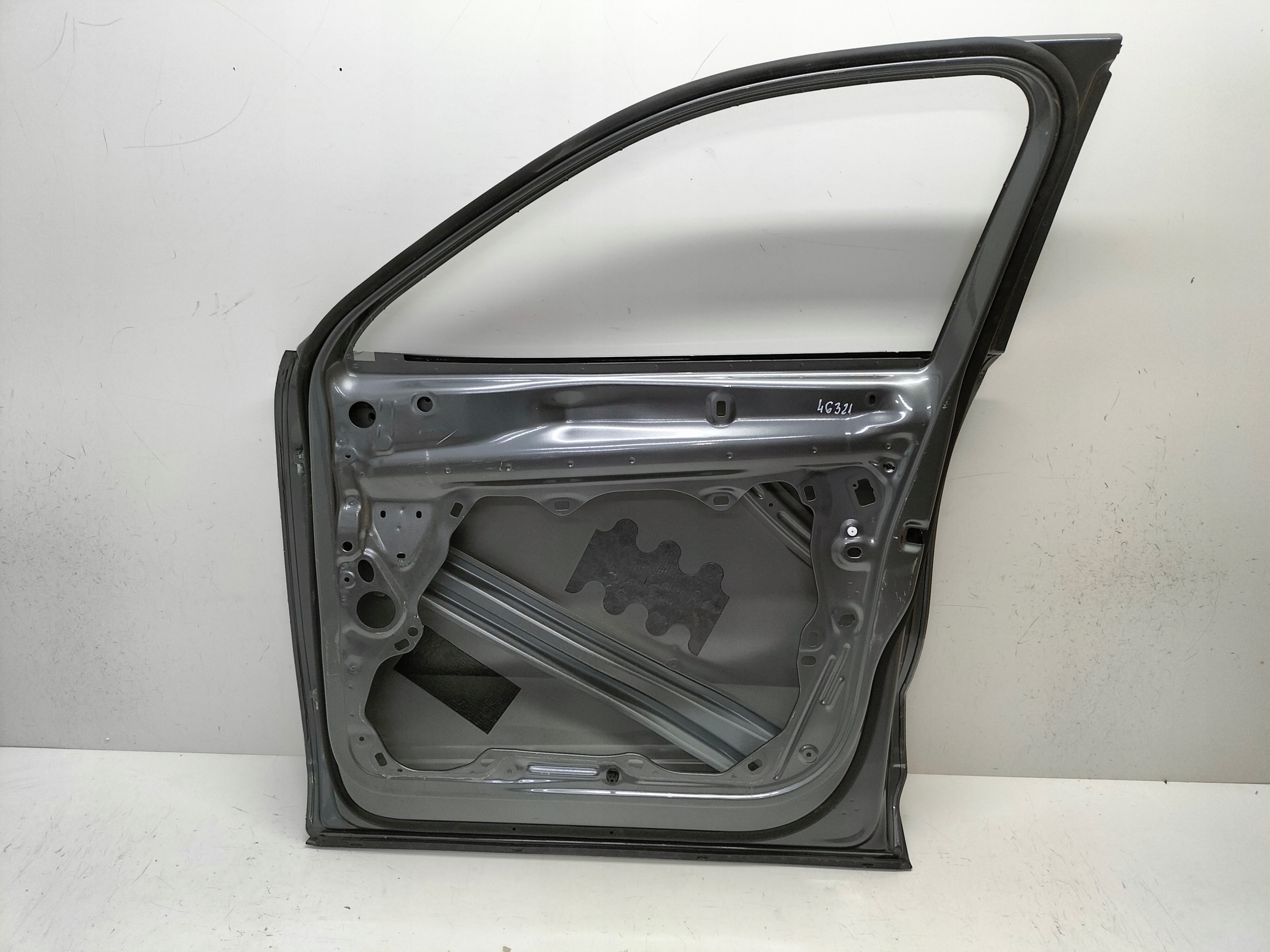 door front front right SKODA KAROQ II 24