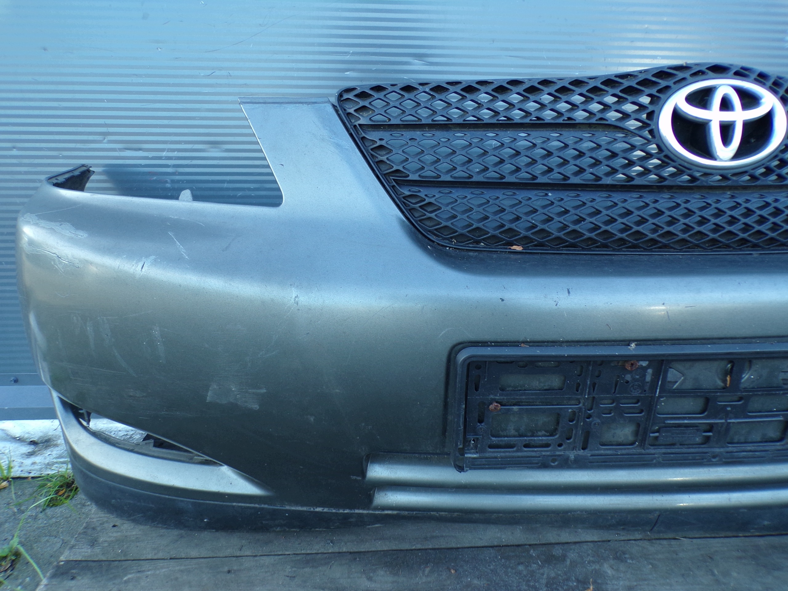 frontstoßstange vorne TOYOTA COROLLA E12