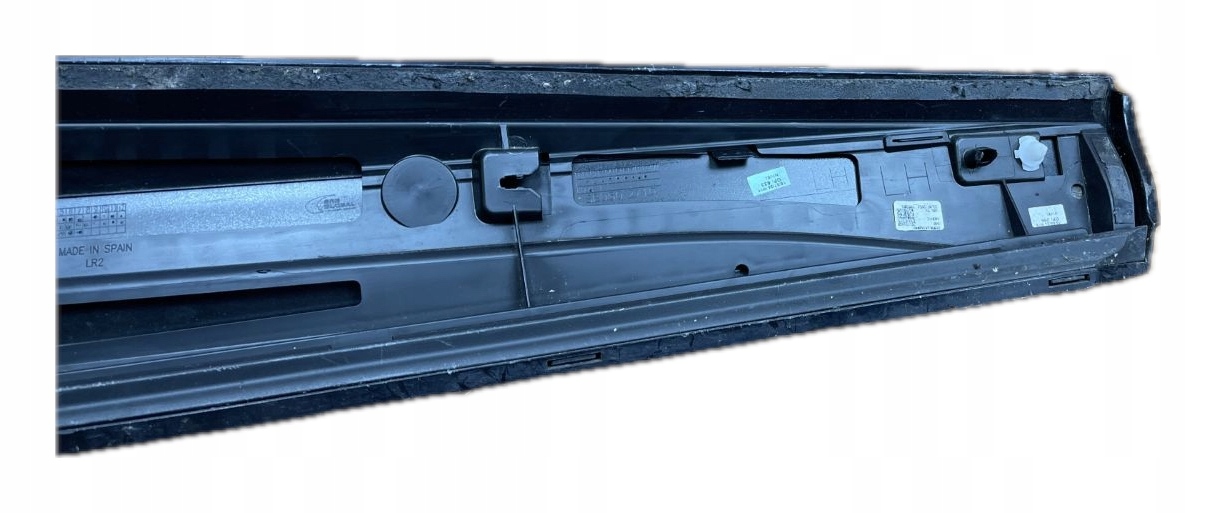 O3 CUPRA FORMENTOR moulding door left front 5FF854939B