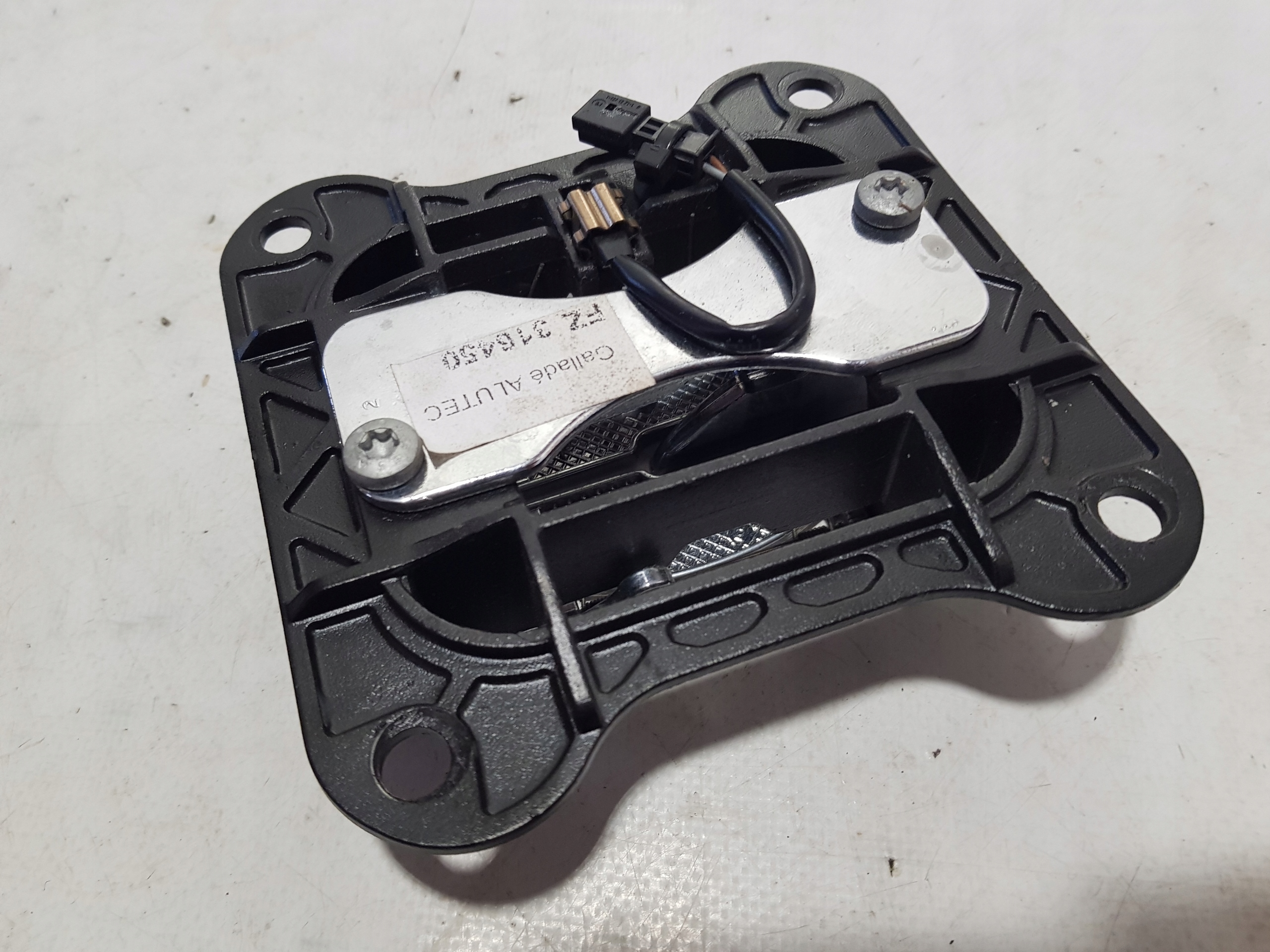 MERCEDES CLK W209 Schloß dach links Sensor 2097500525