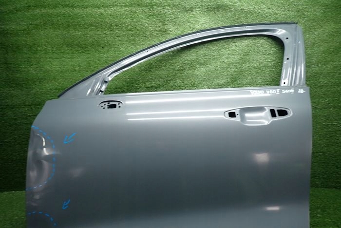VOLVO S60 V60 II 18- door left front front