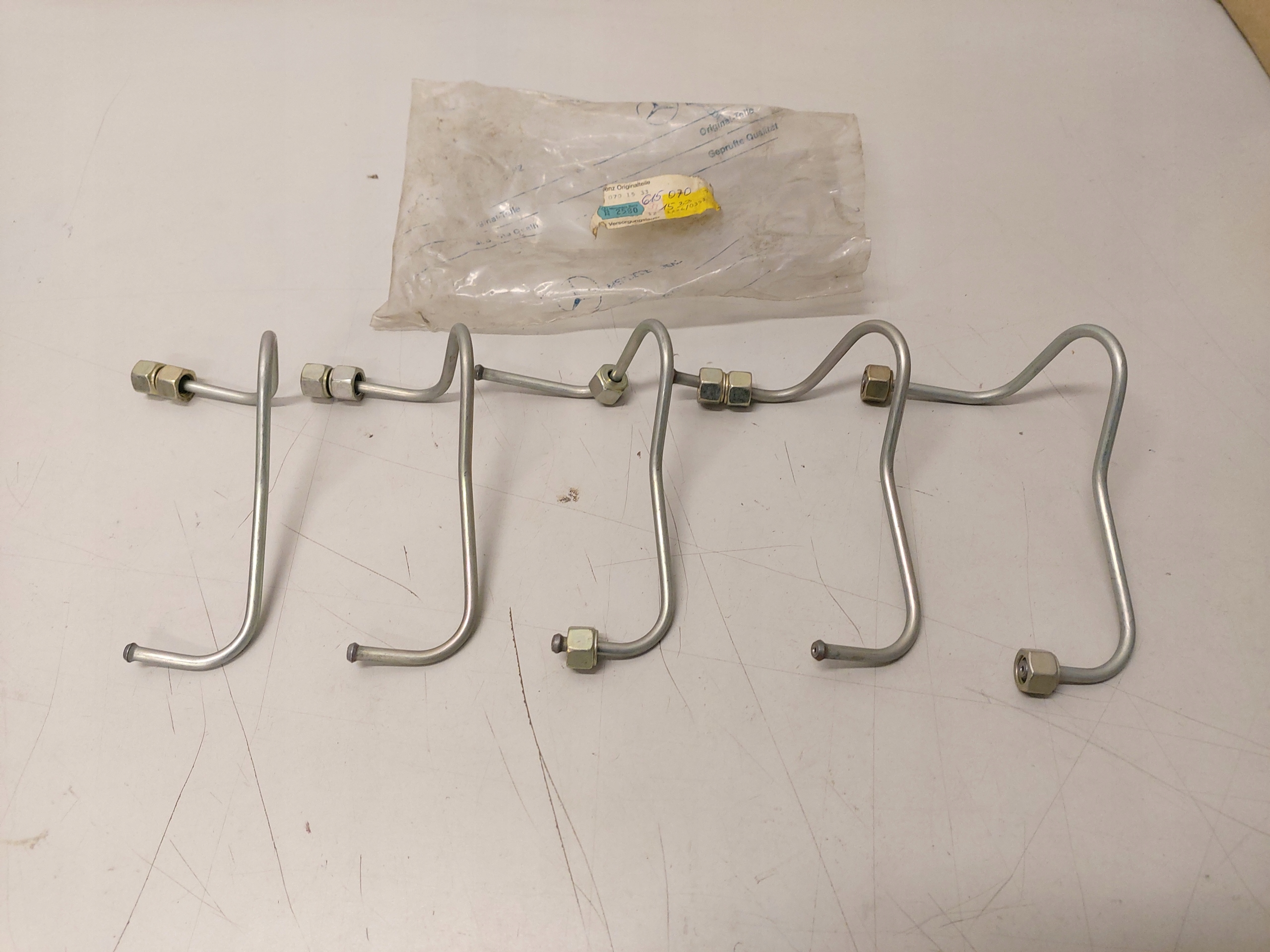 6150701533 - MERCEDES ДВИГУНИ OM615 OM616 ІНЖЕКЦІЙНИЙ ТРУБОПРОВІД ORG