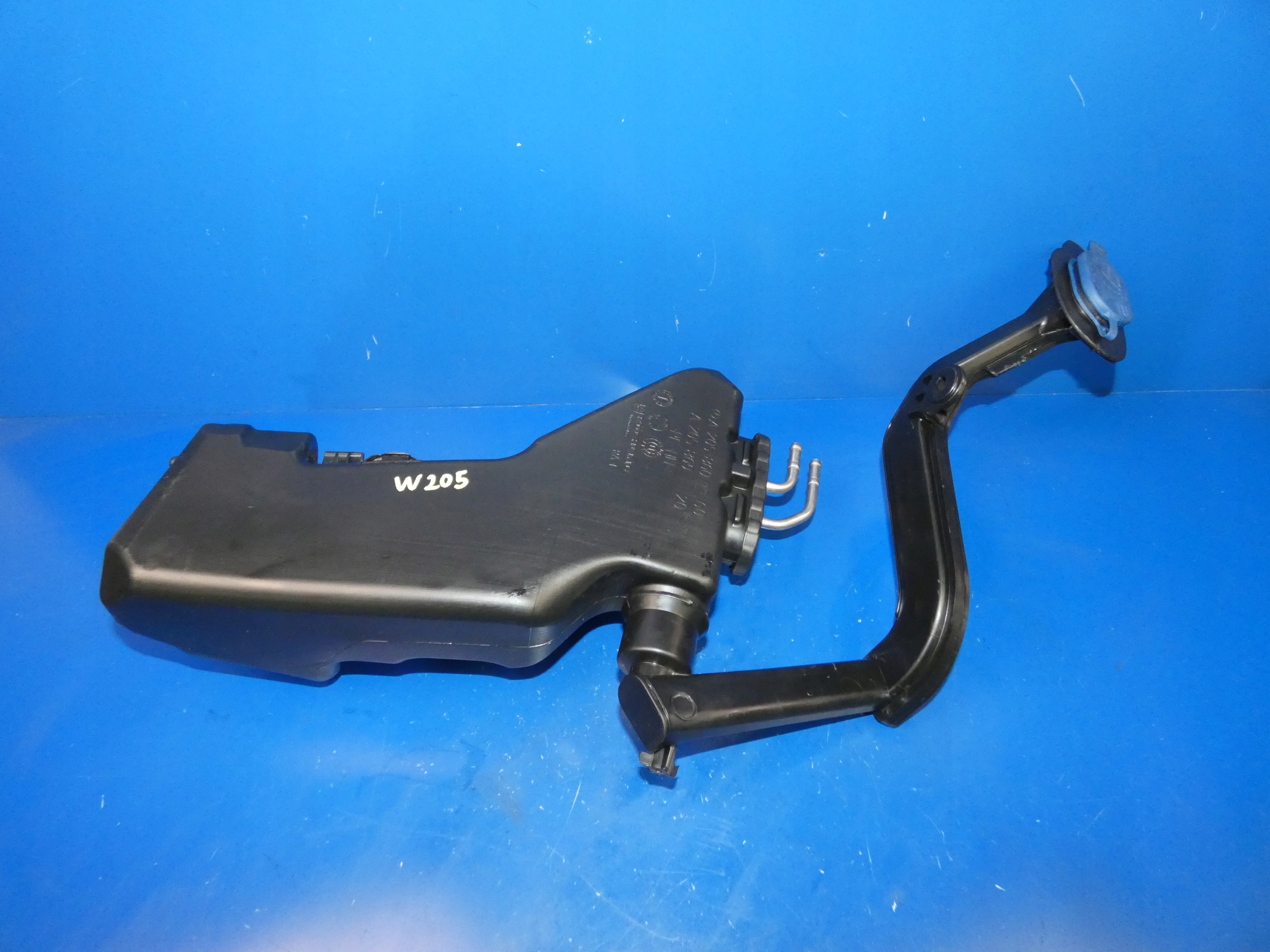 MERCEDES C KLASA W205 serbatoio LIQUIDO LAVAFARI