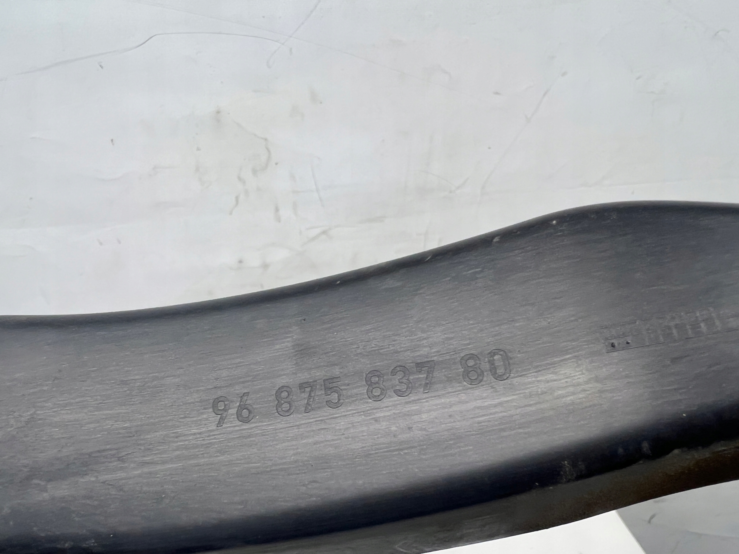 DS5 bumper bracket left rear part 9687583780