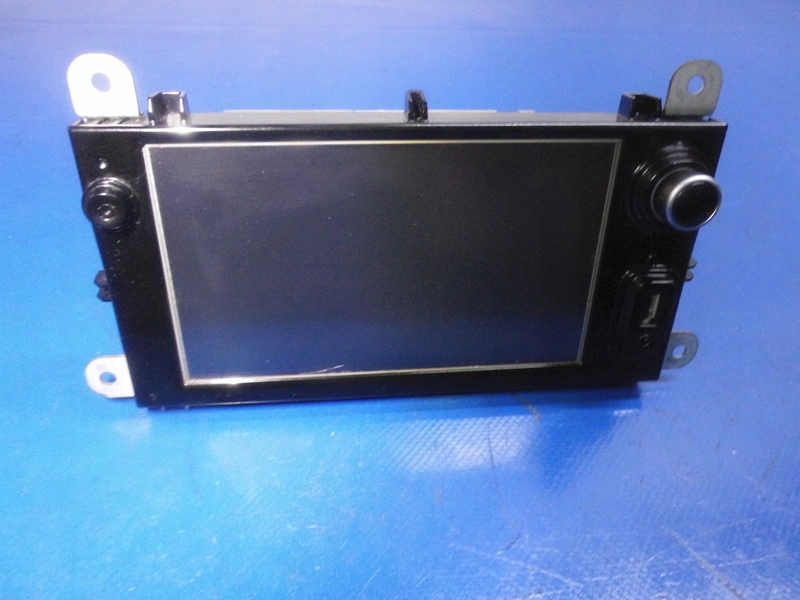 281150063R - ЭКРАН ДИСПЛЕЙ РАДИО RENAULT CLIO IV CAPTUR
