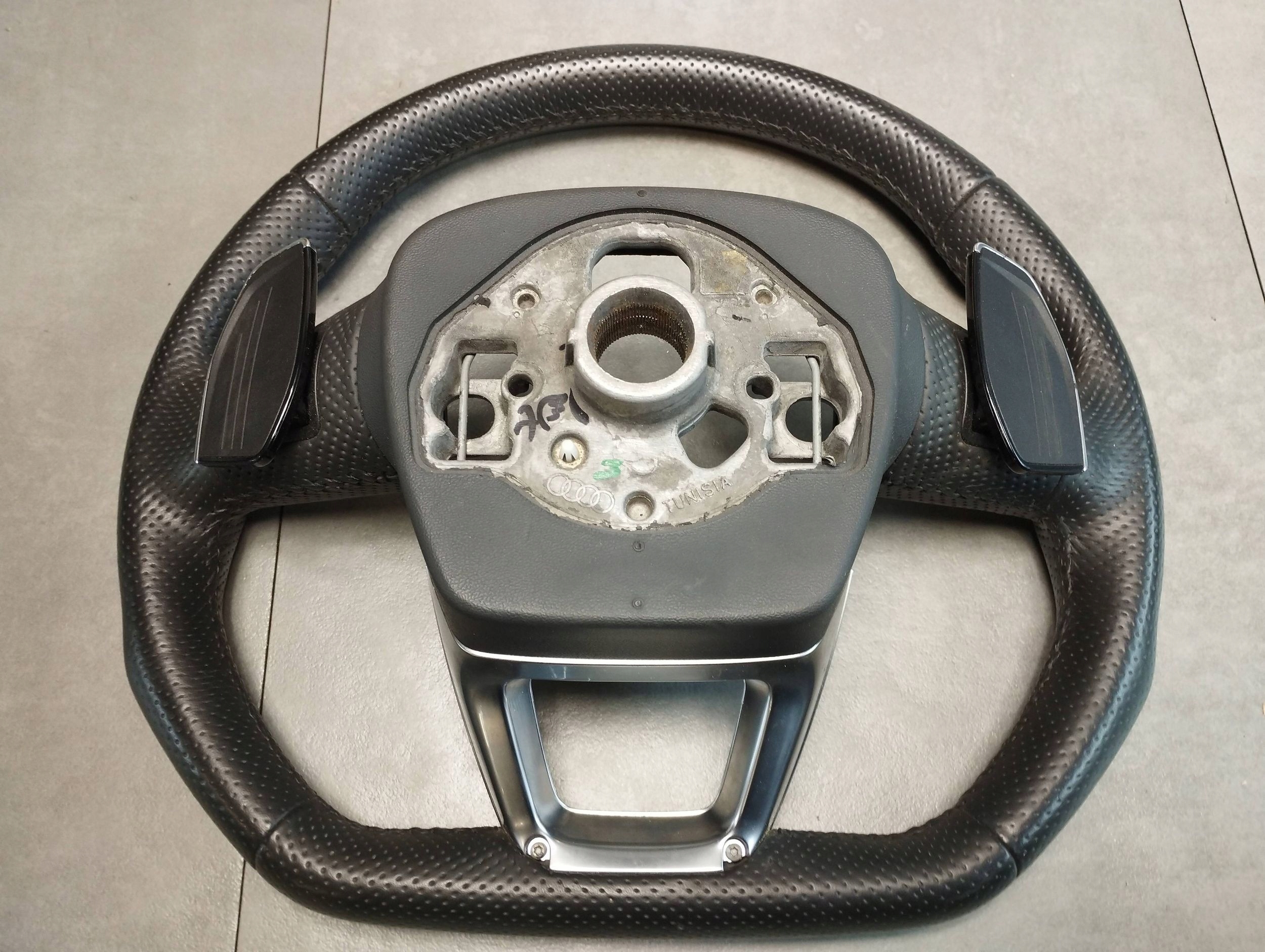 Audi A1 lenkrad Leder MULTI RS 83A419091T