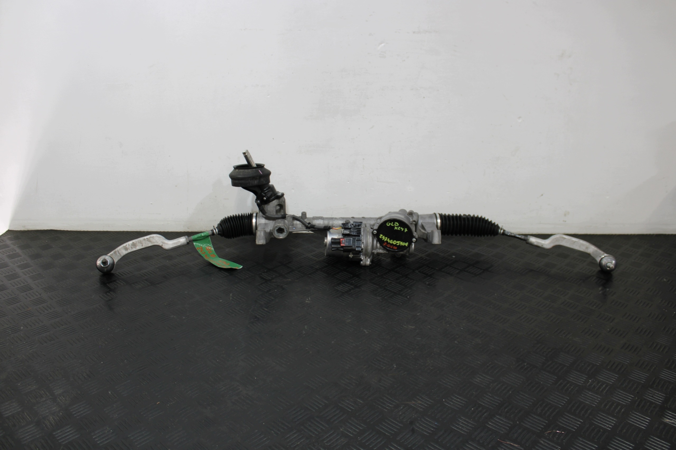 drag rod servo steering control 2474605101 MERCEDES GLB X247