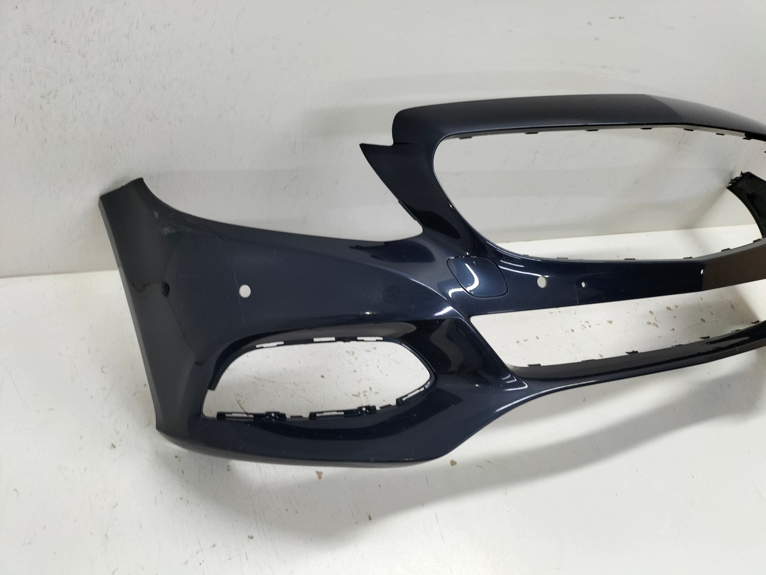 front bumper front MERCEDES C KLASA W205 14-18 wersja without washers