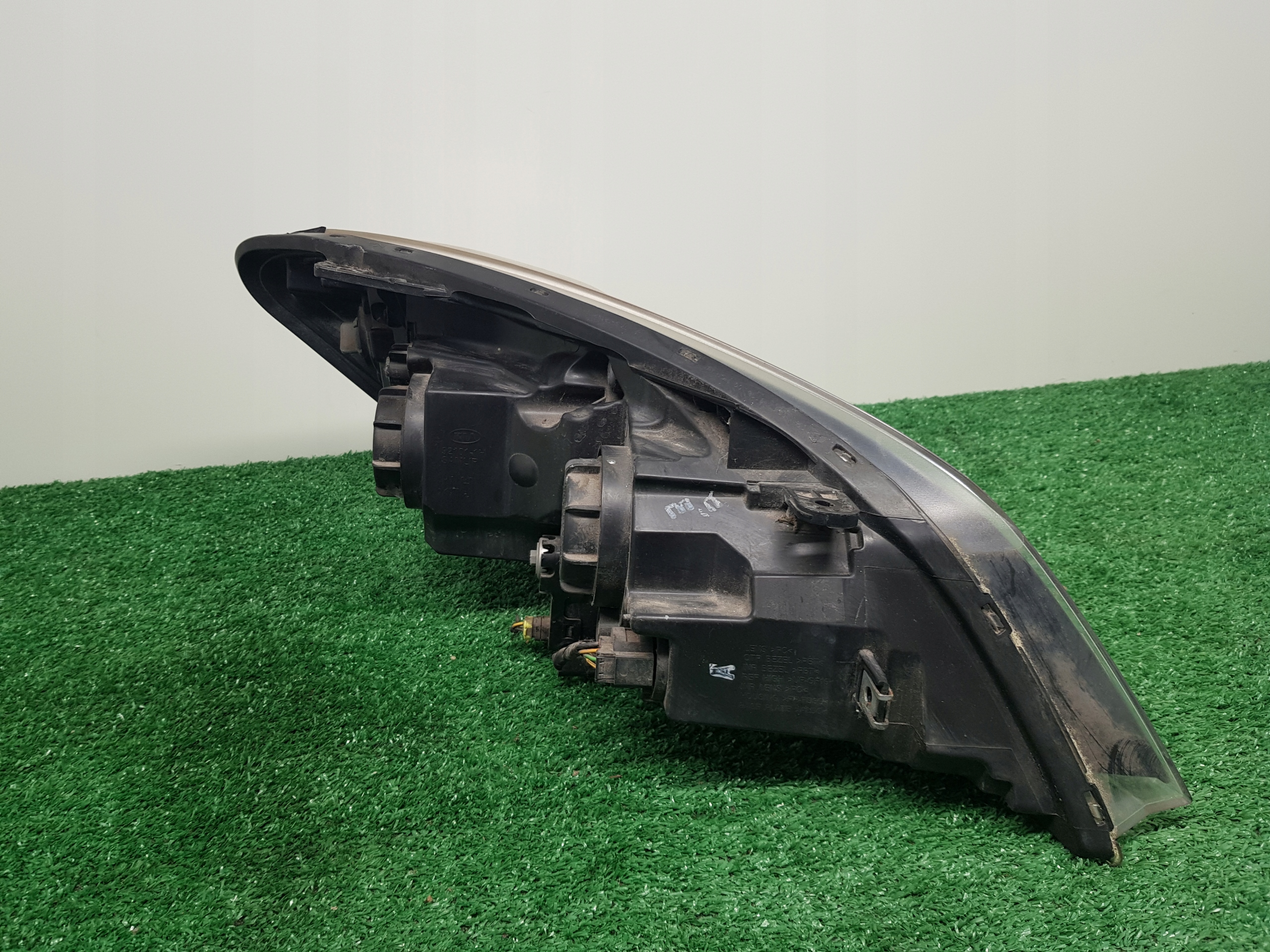 light left front LIFT KIA CEED 92101-1H