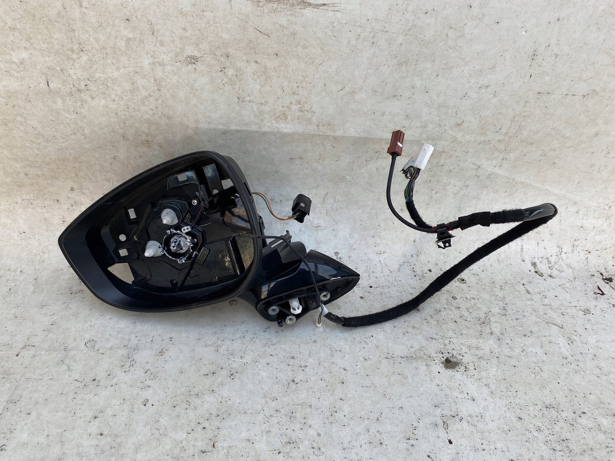 MAZDA CX-60 9+6 PIN mirror exterior left SZKIELET support