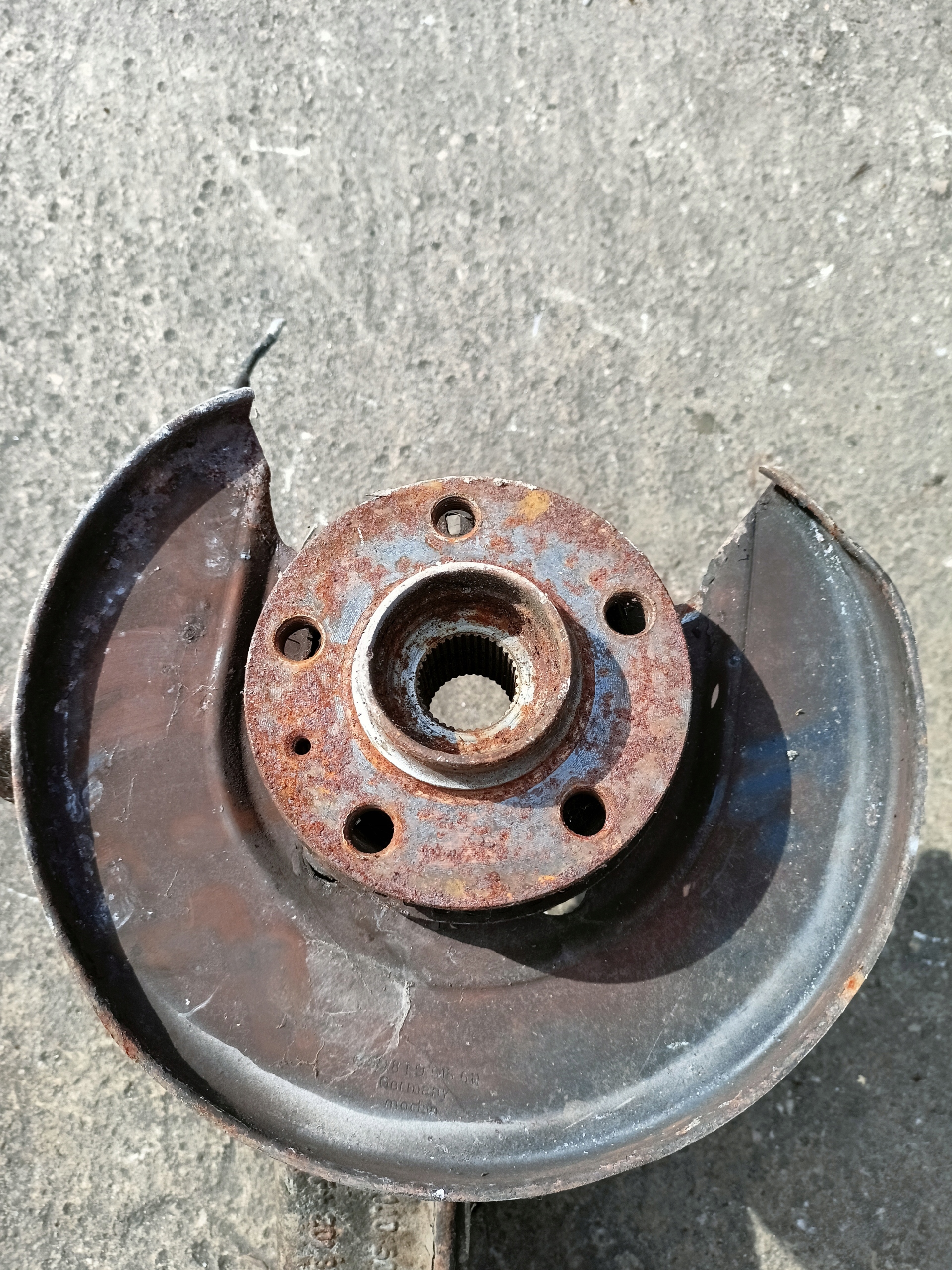 Кроссовер с ступицей левый или правый задний Audi TT 8N