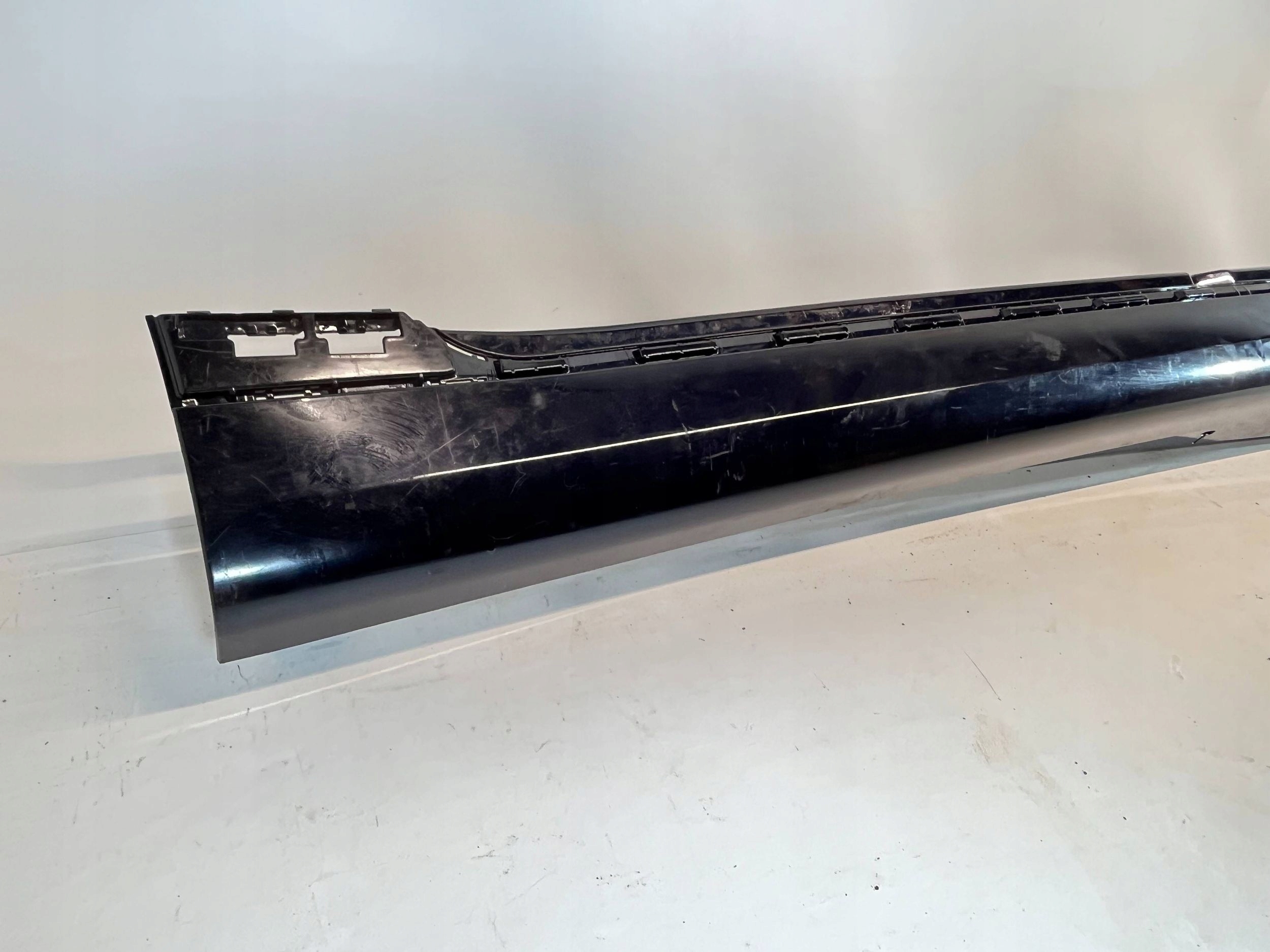 moulding threshold BMW 7 G70 G11 9464150
