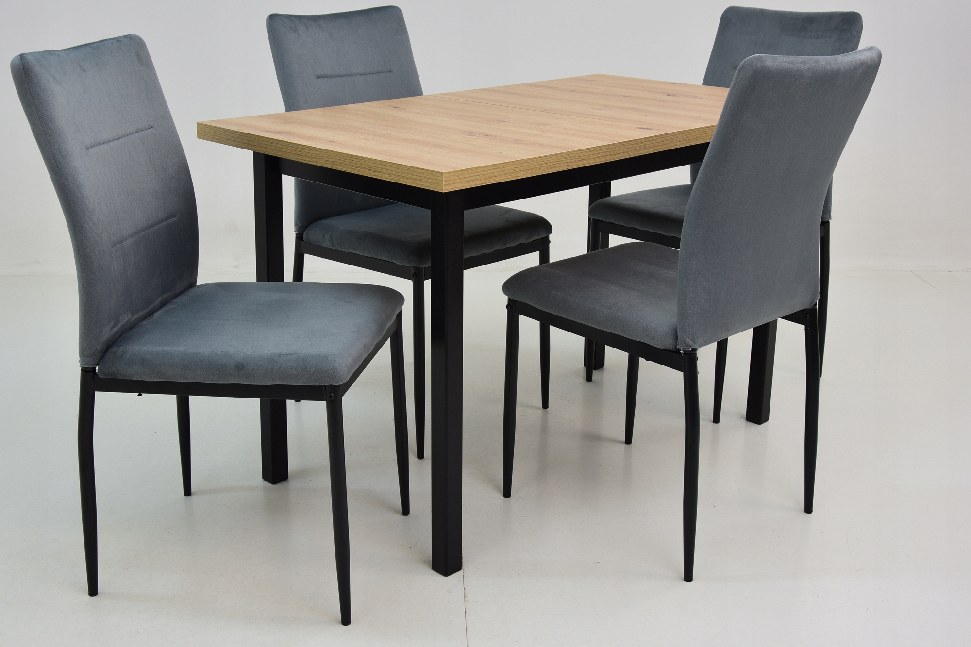 SOLIDNY DREWNIANY stół ROZKŁADANY 70x120/160 i 4 szare krzesła TAPICEROWANE Długość stołu 120 cm