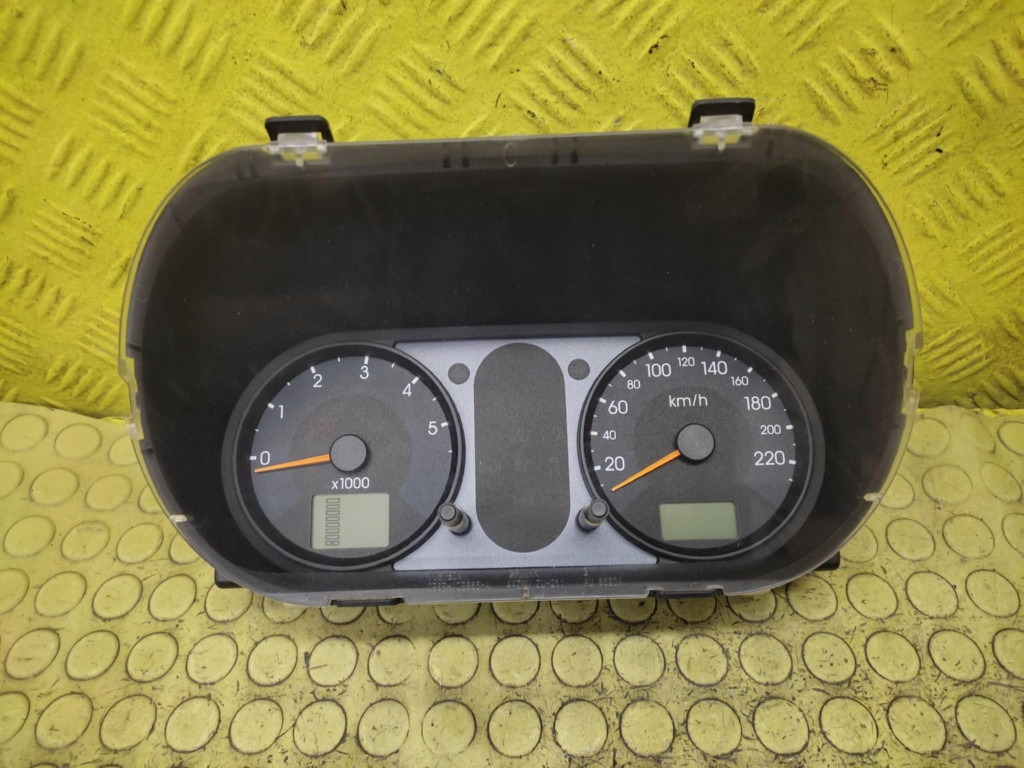 FORD FUSION 1.4 D dials 2S6F10849NE