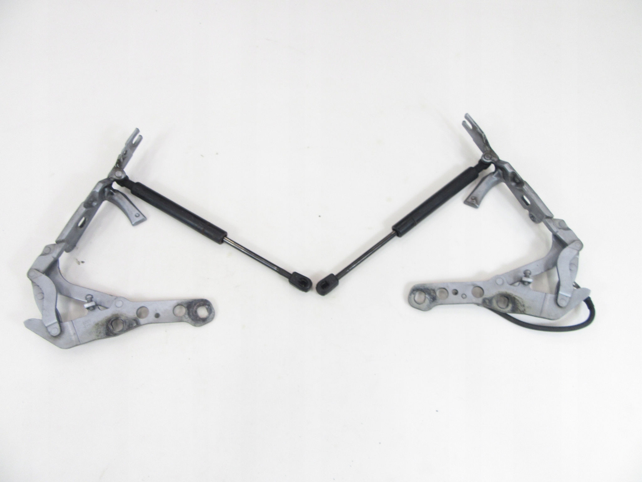 hinge bonnets right left front BMW e83 X3 KOMPLET